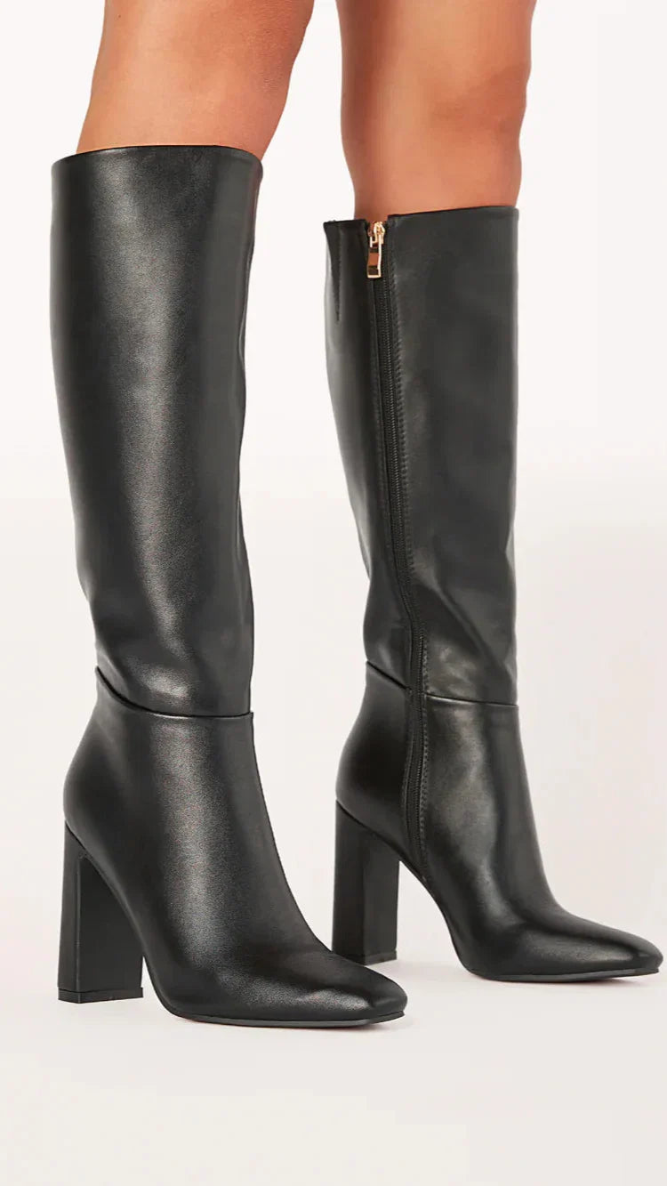 Nakoa Boots Black