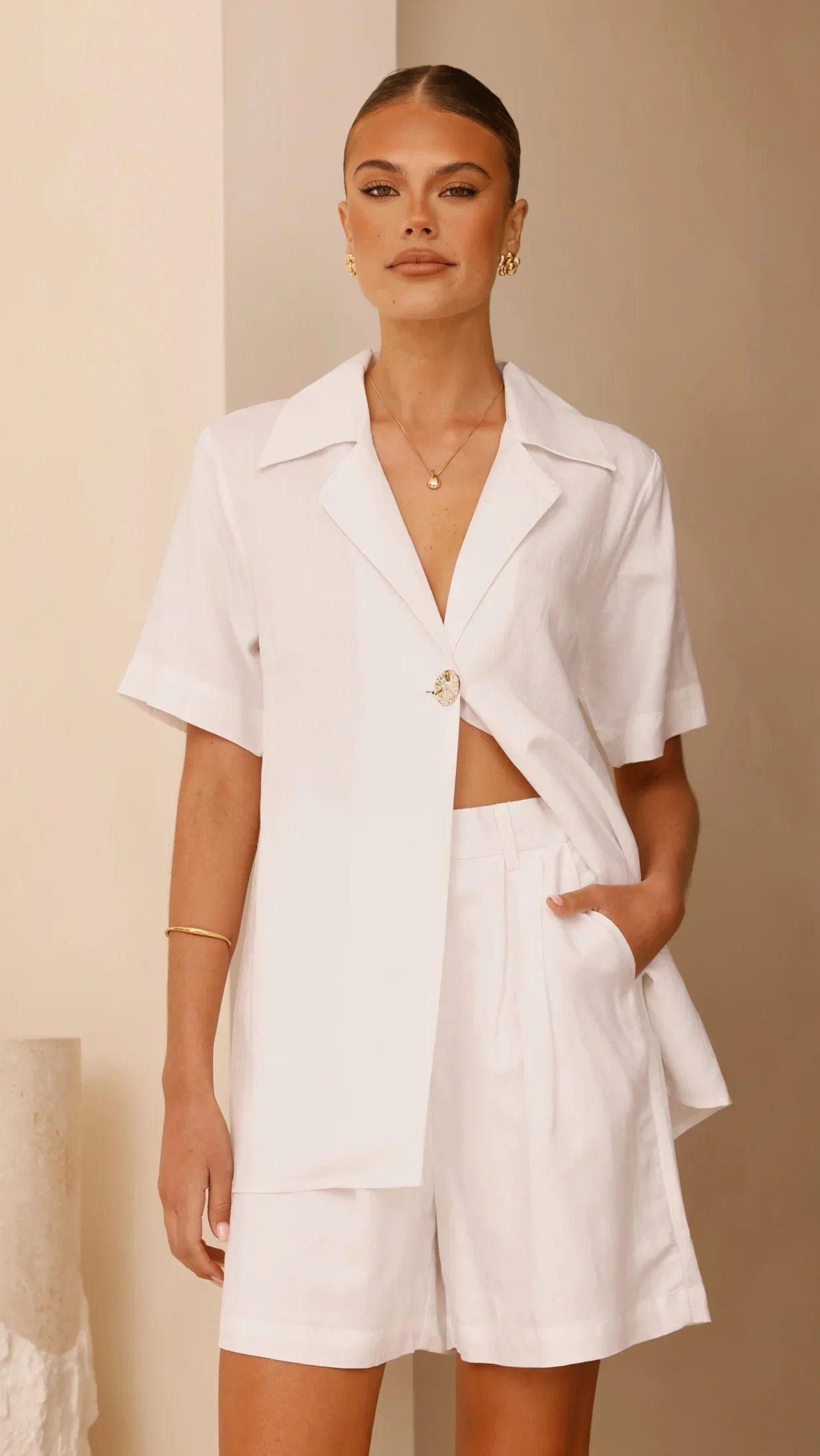 Emmaline Shorts White
