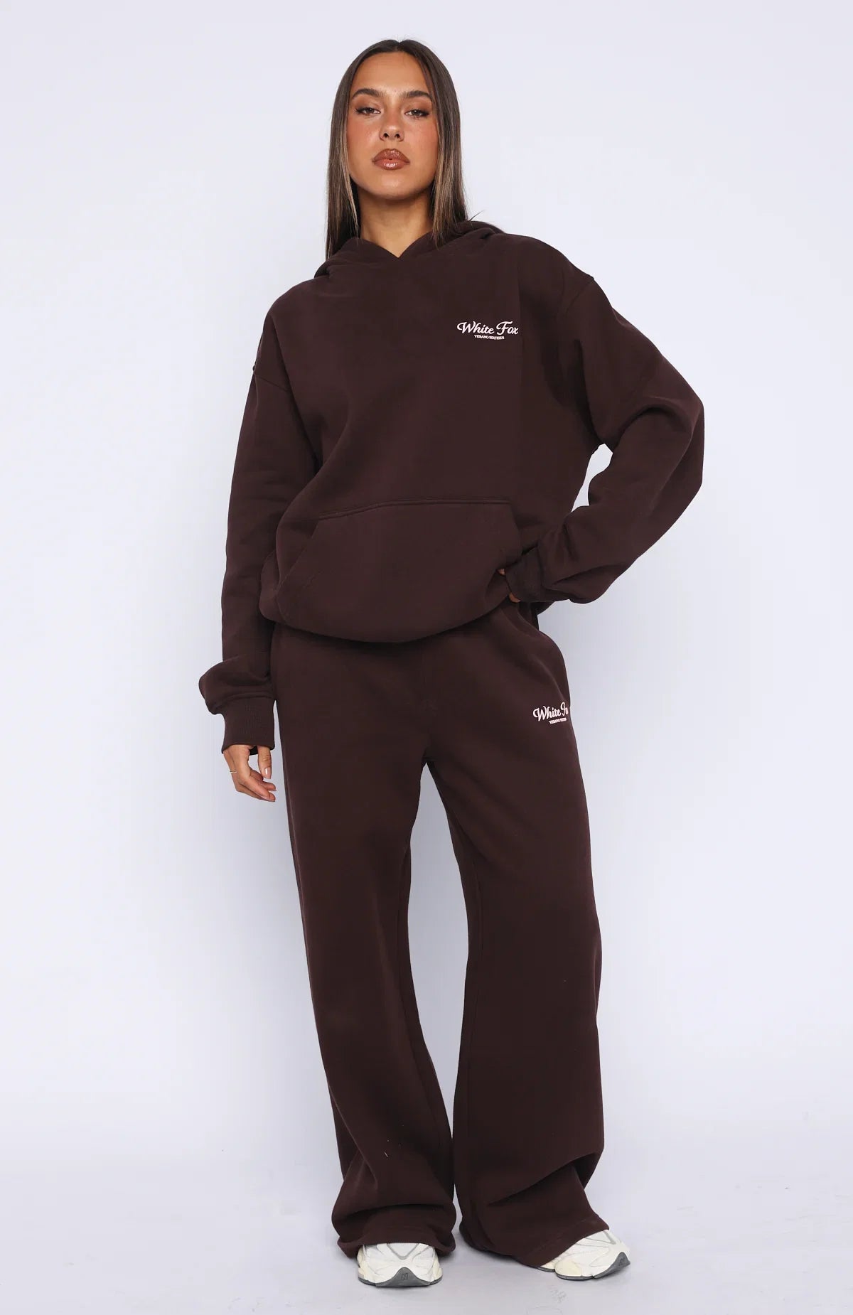 Verano Sixteen Lilia Oversized Hoodie Chocolate