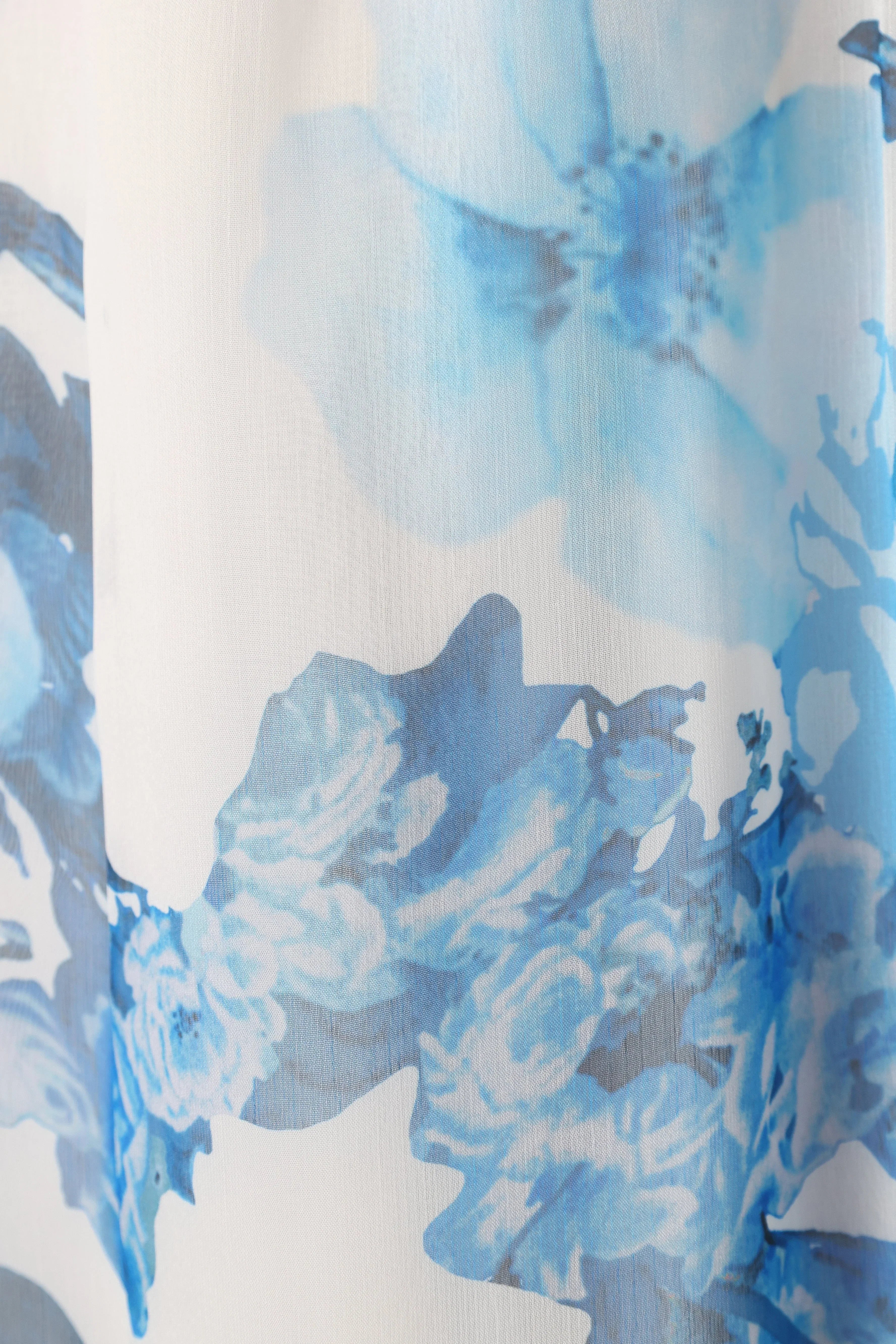 Lucah Frill Shoulder Maxi Dress Blue White Floral