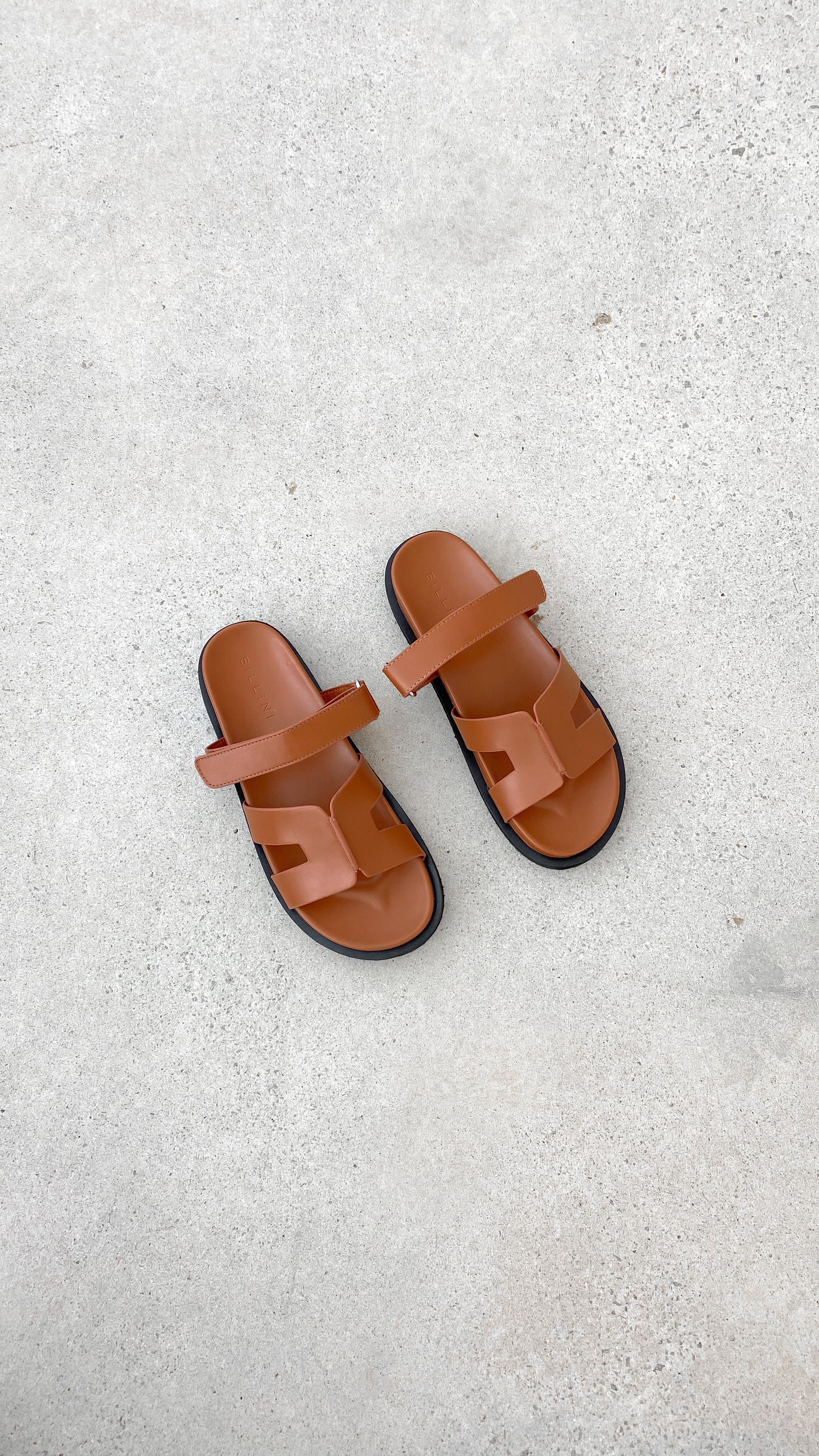 Theon Slides Tan