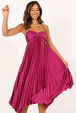 Vikki Dress Magenta