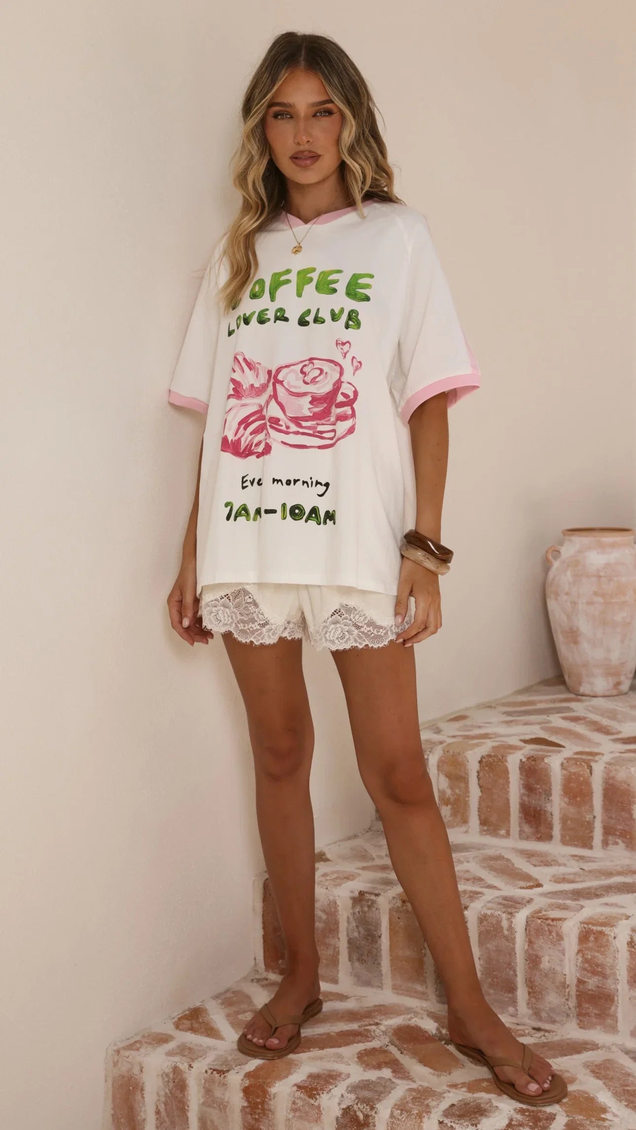 Coffee Lover Club Tee White Pink
