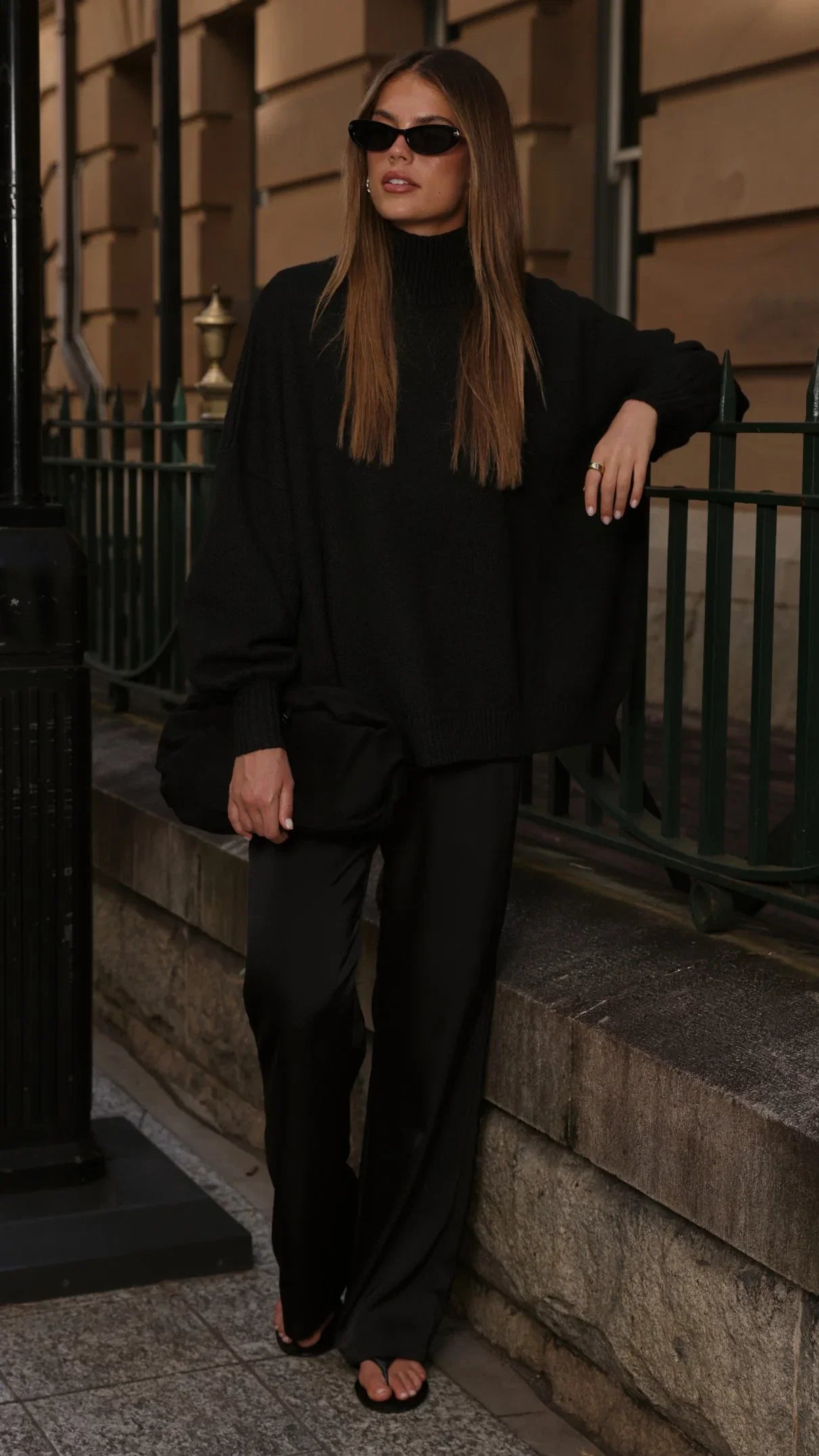 Harita Knitted Sweater Black