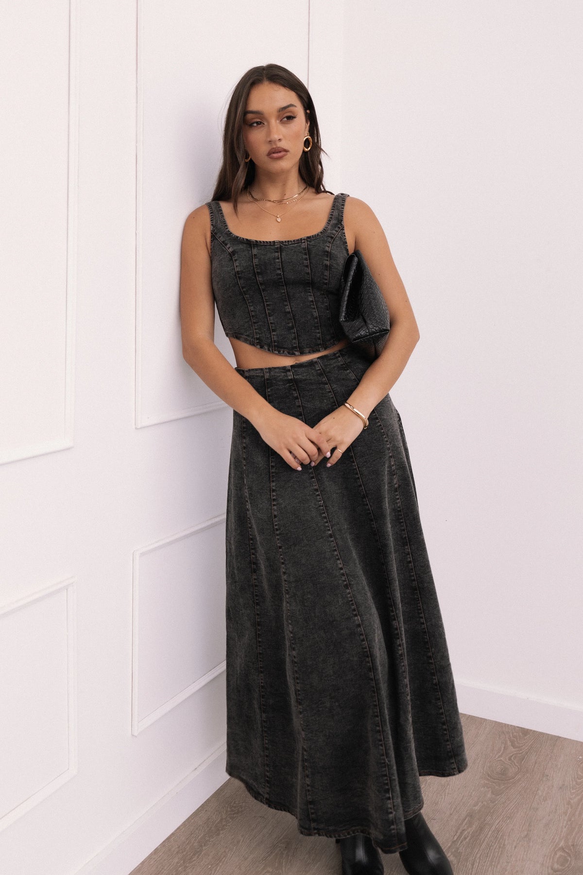 Mara Midi Skirt Black