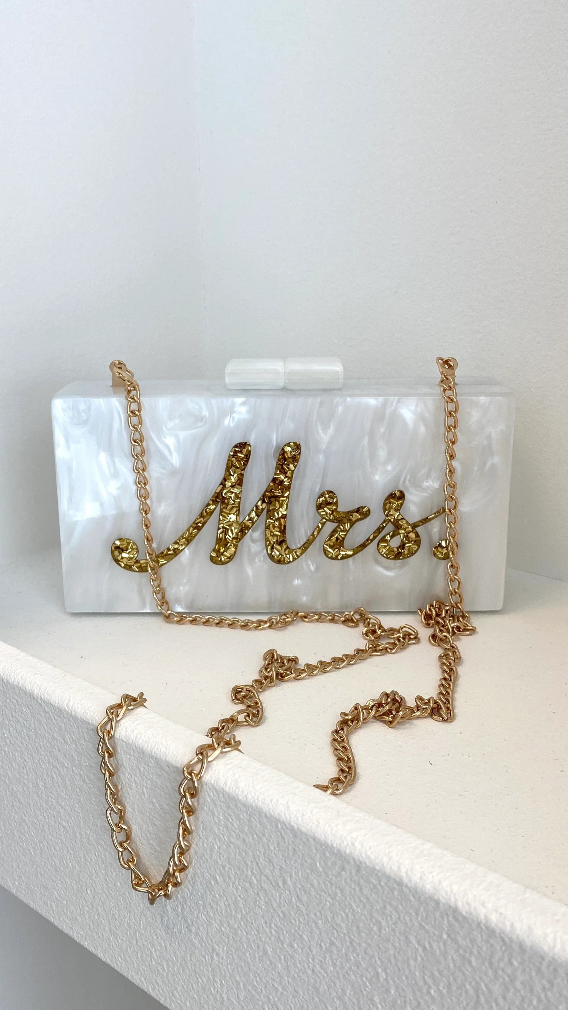 Mrs Pearla Clutch White Gold