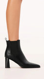 Umiko Boots Black