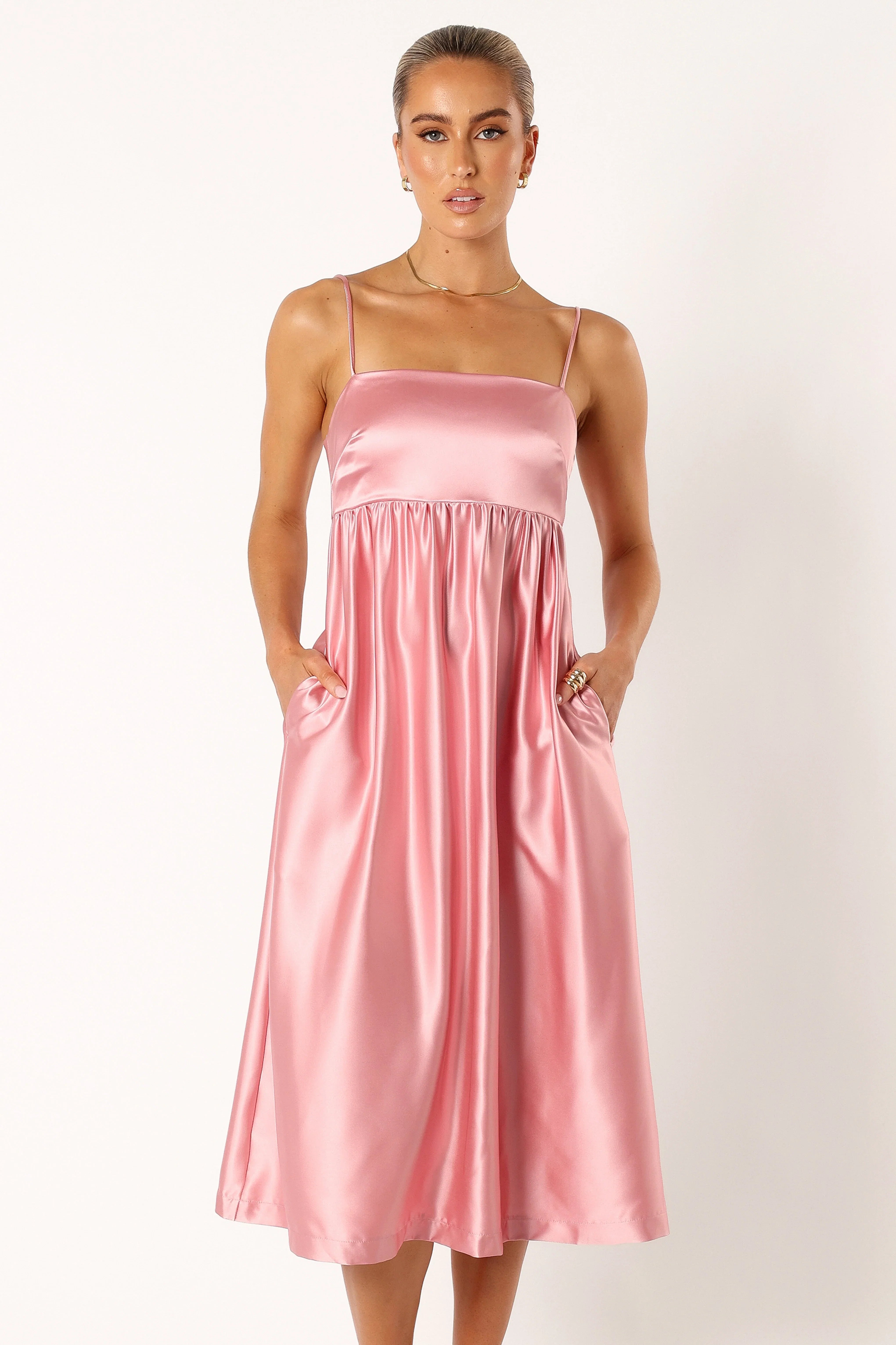 Teagan Bow Back Midi Dress Soft Pink