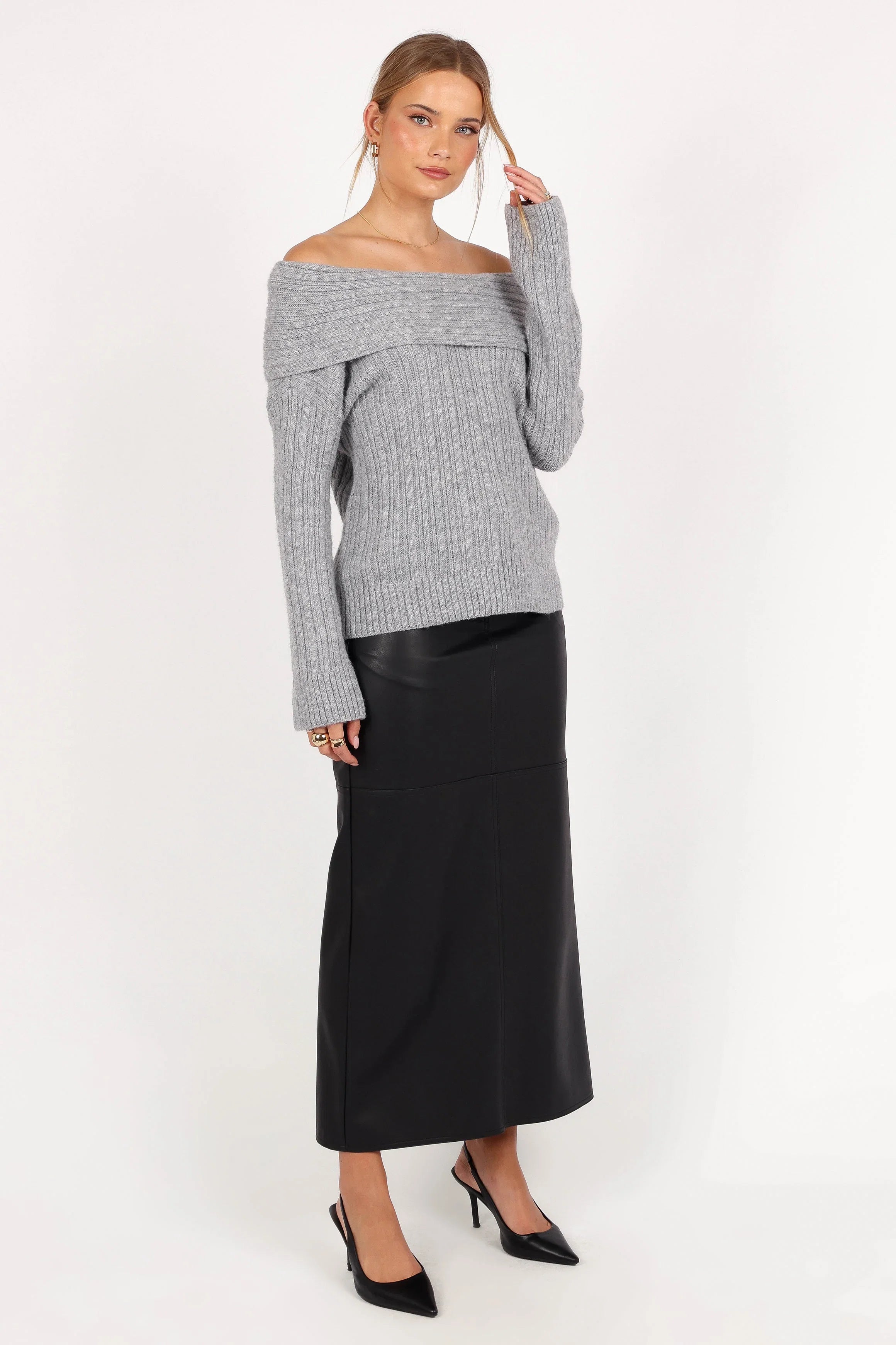 Kenny Off Shoulder Knit Sweater Grey