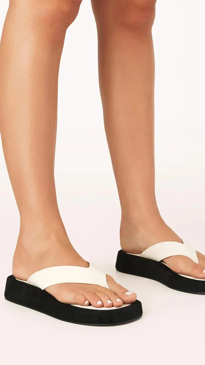 Yamira Thong Bone