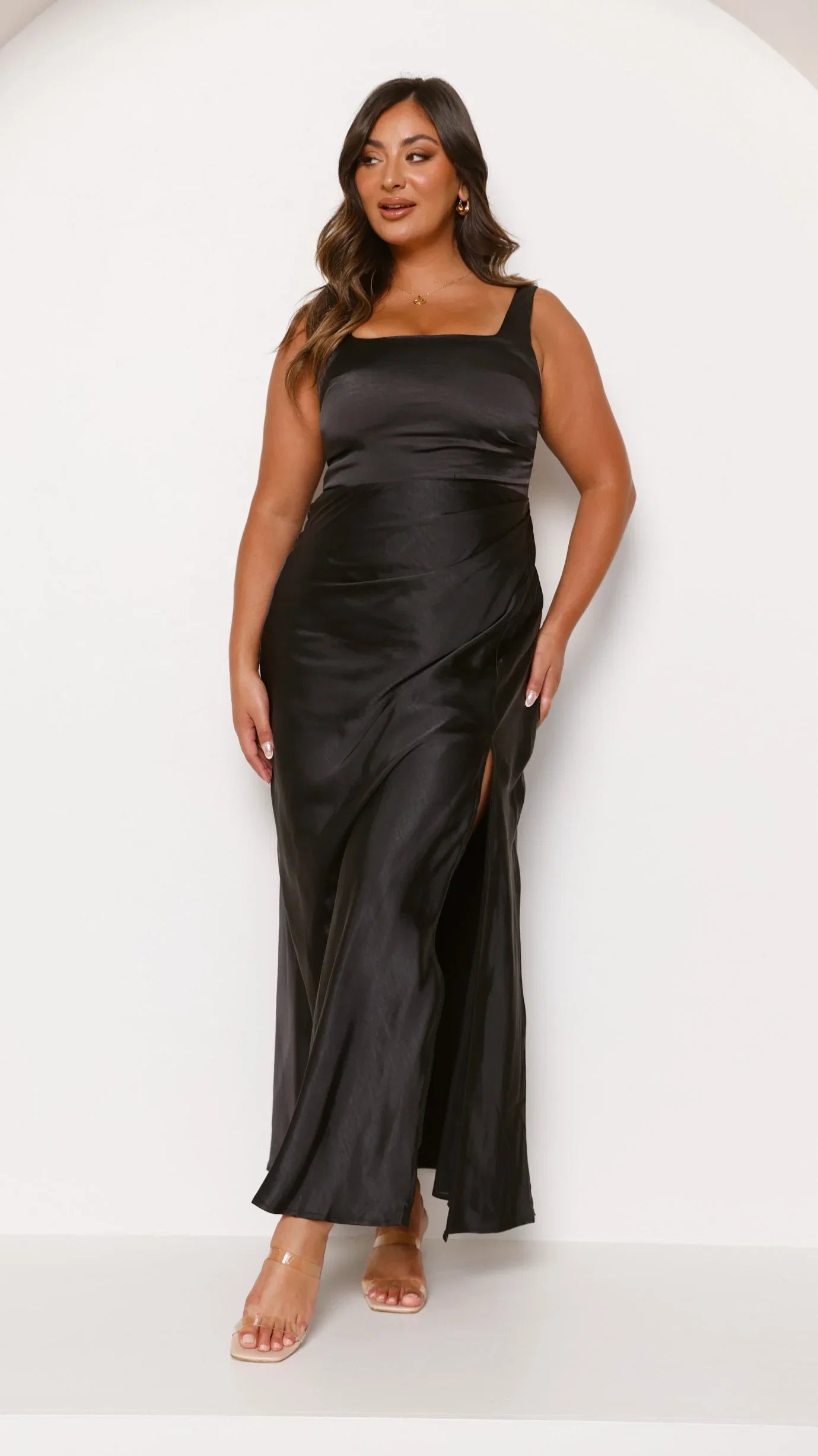 Alaria Maxi Dress Black