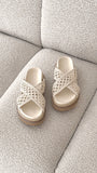 Atzi Slides Bone