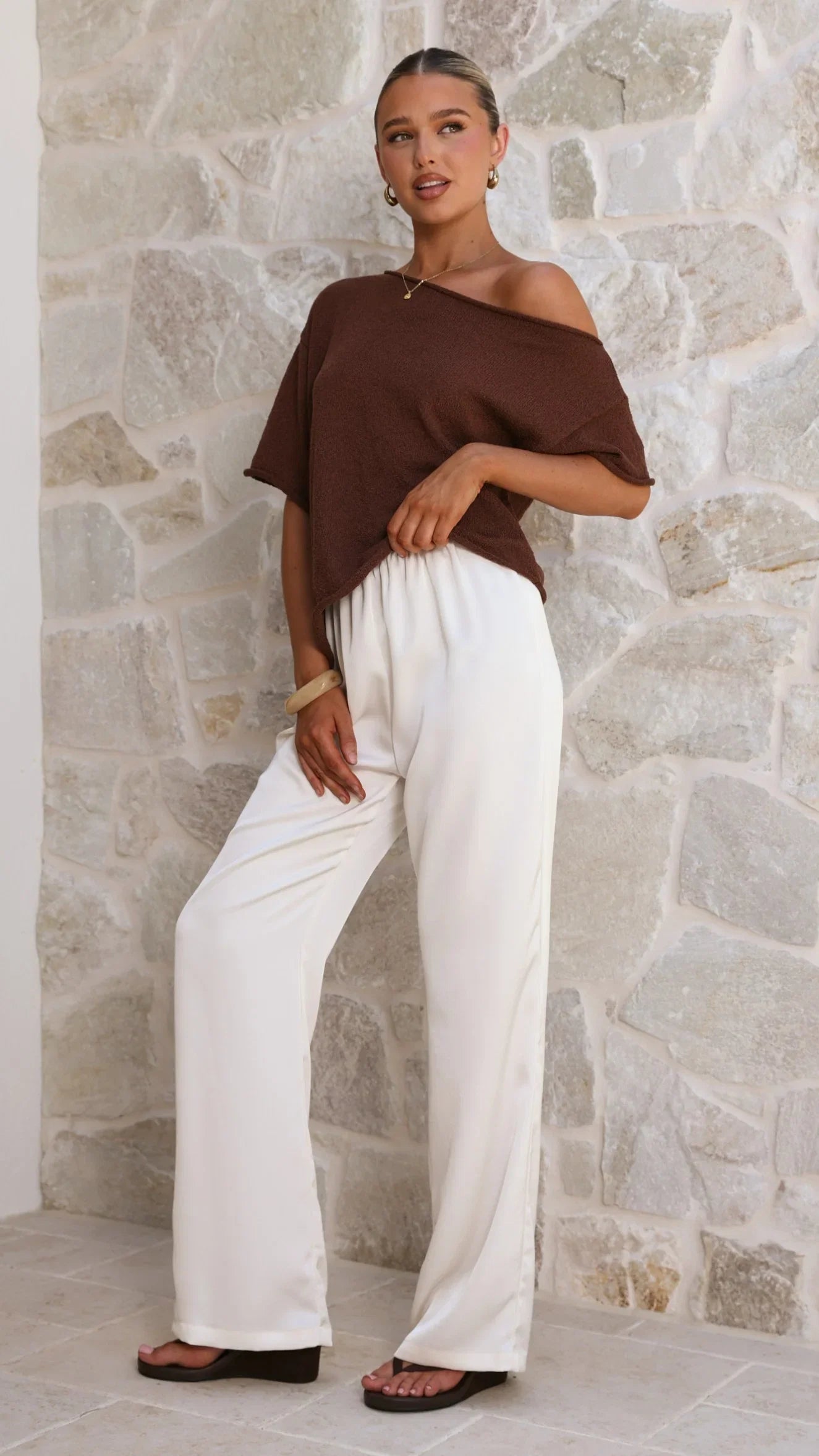 Blair Off Shoulder Tee Chocolate