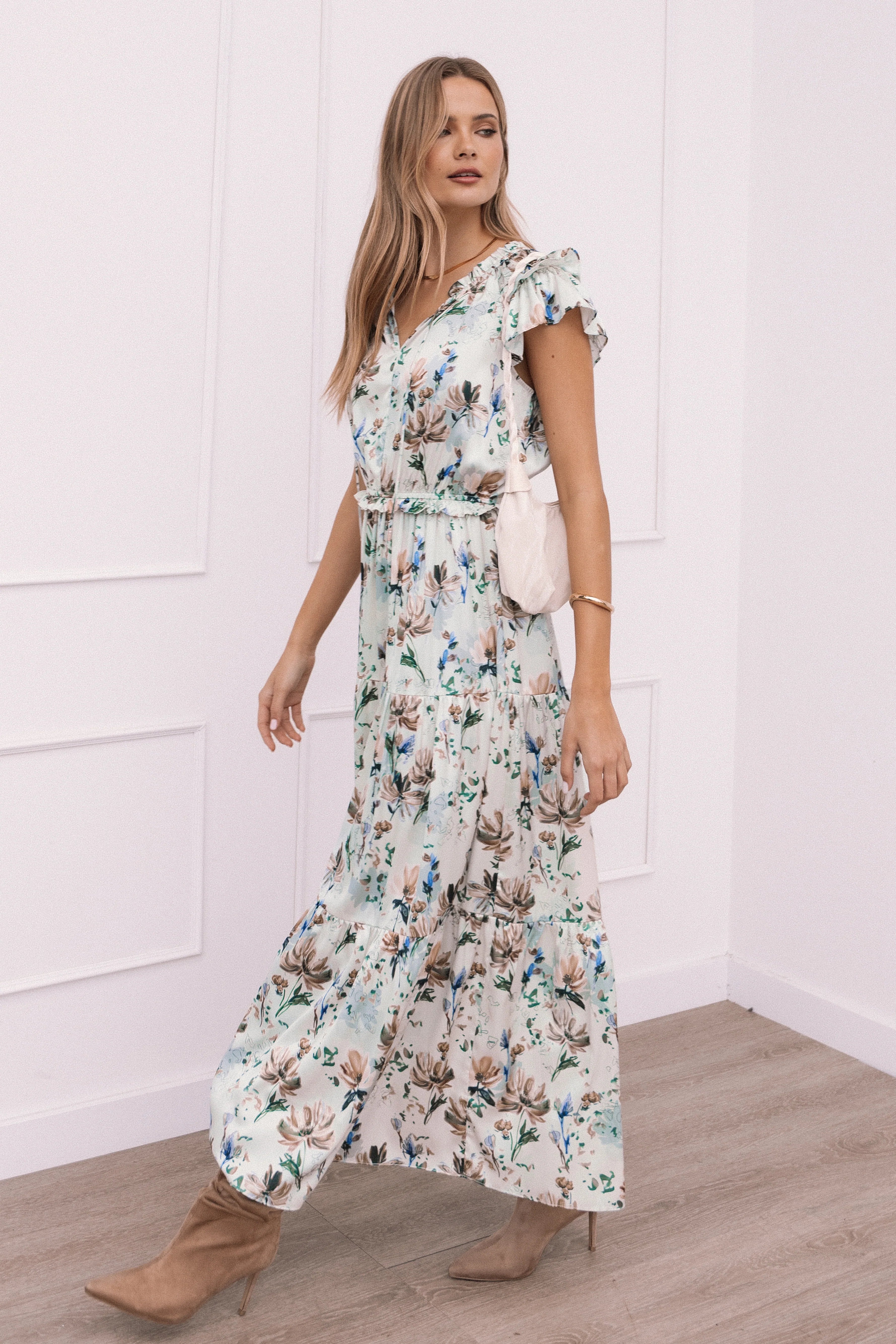 Lizzie Midi Dress Cream Floral
