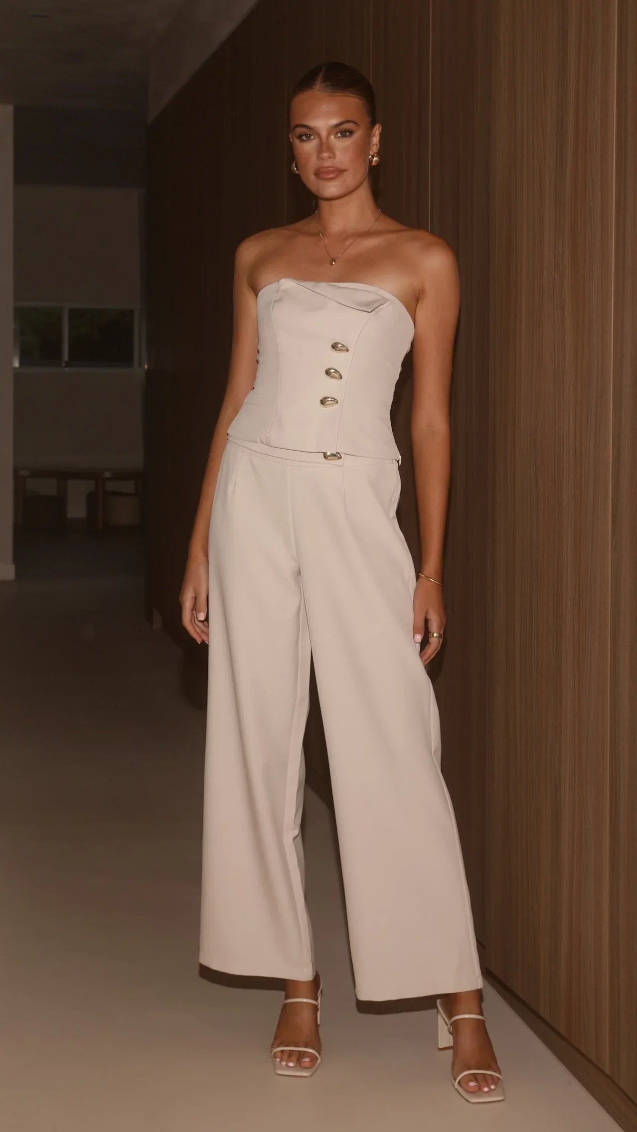 Payton Strapless Top Beige