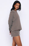 Touchdown Relaxed Shorts Chocolate Blue Stripe