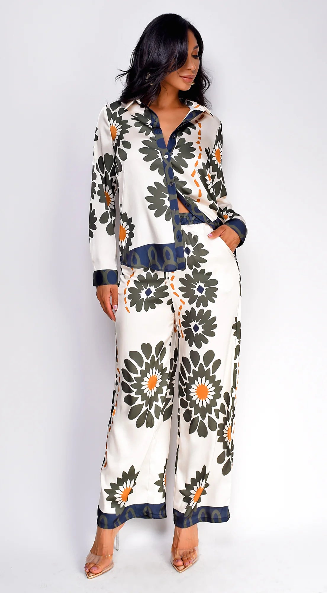 Vivaan Floral Print Satin Set Cream