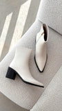Leanora Boots Ivory