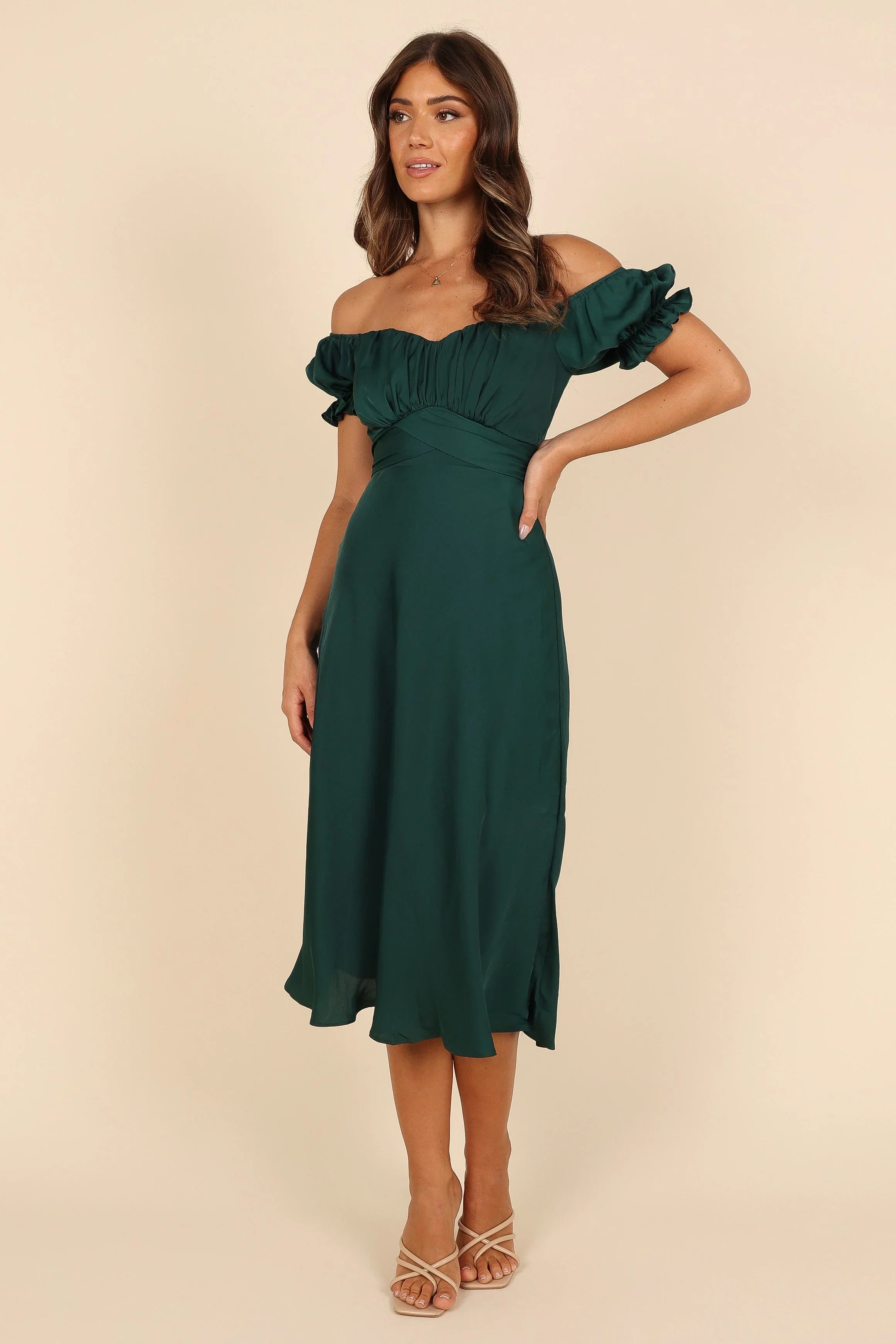 Mickenna Sweetheart Frill Midi Dress Emerald