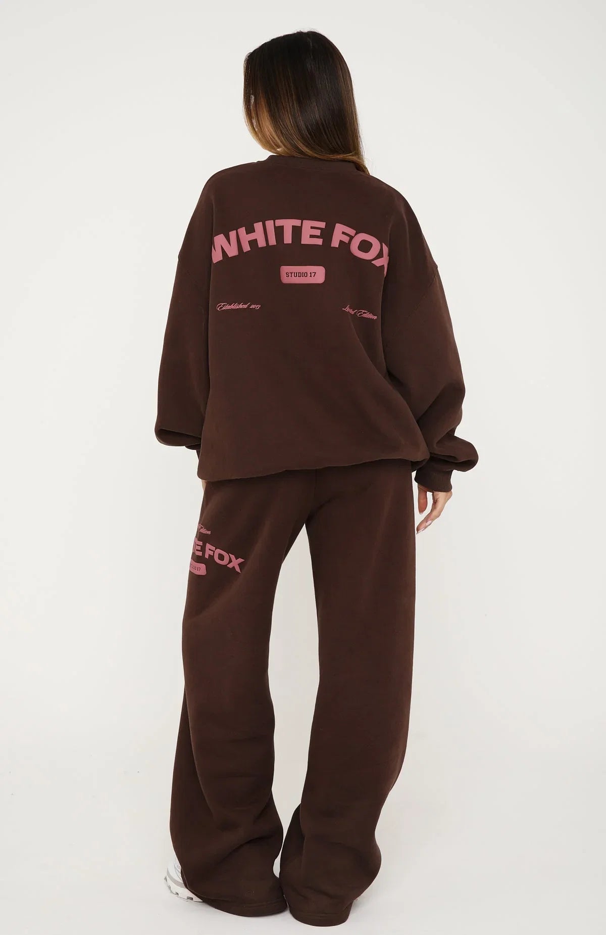 Studio 17 Raven Wide Leg Sweatpants Chocolate