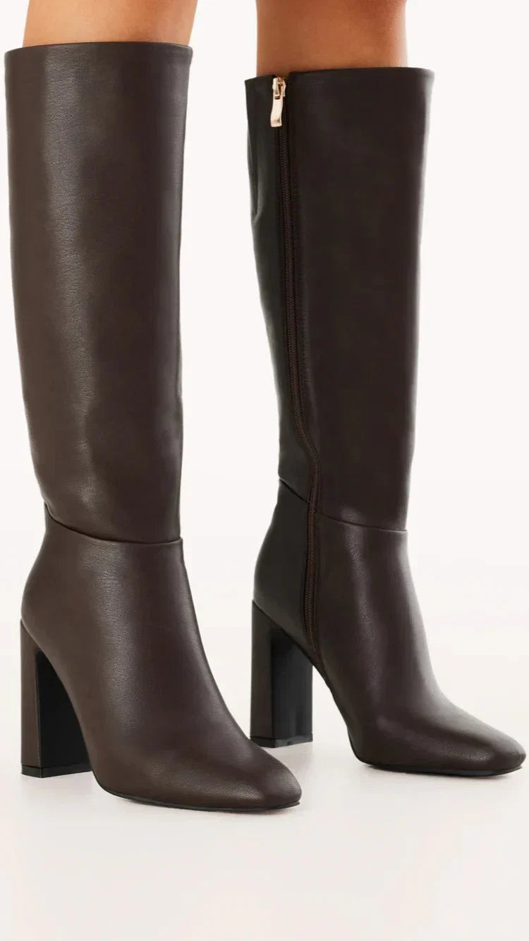 Nakoa Boots Chocolate