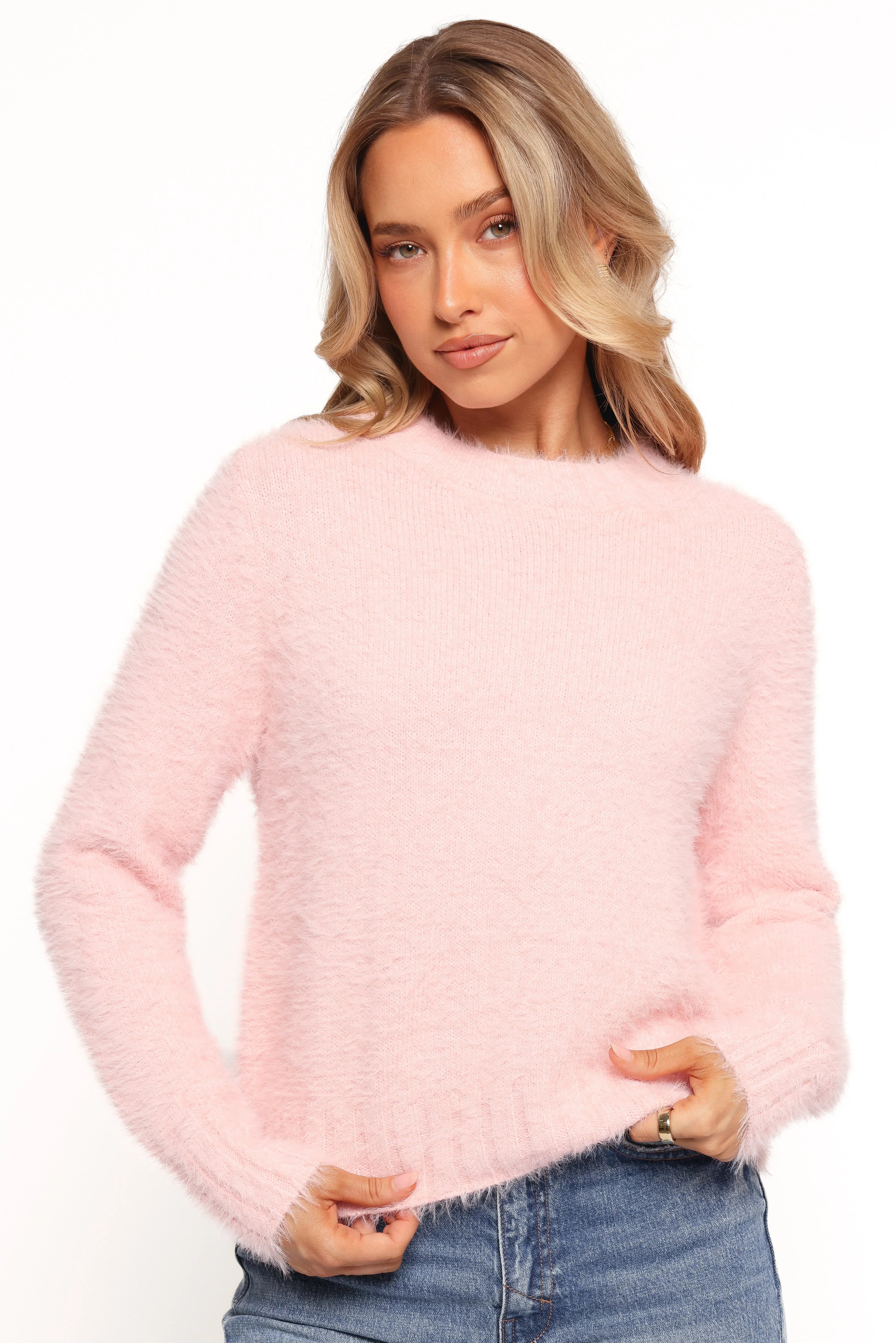 Aspra Fuzzy Crewneck Knit Sweater Pink