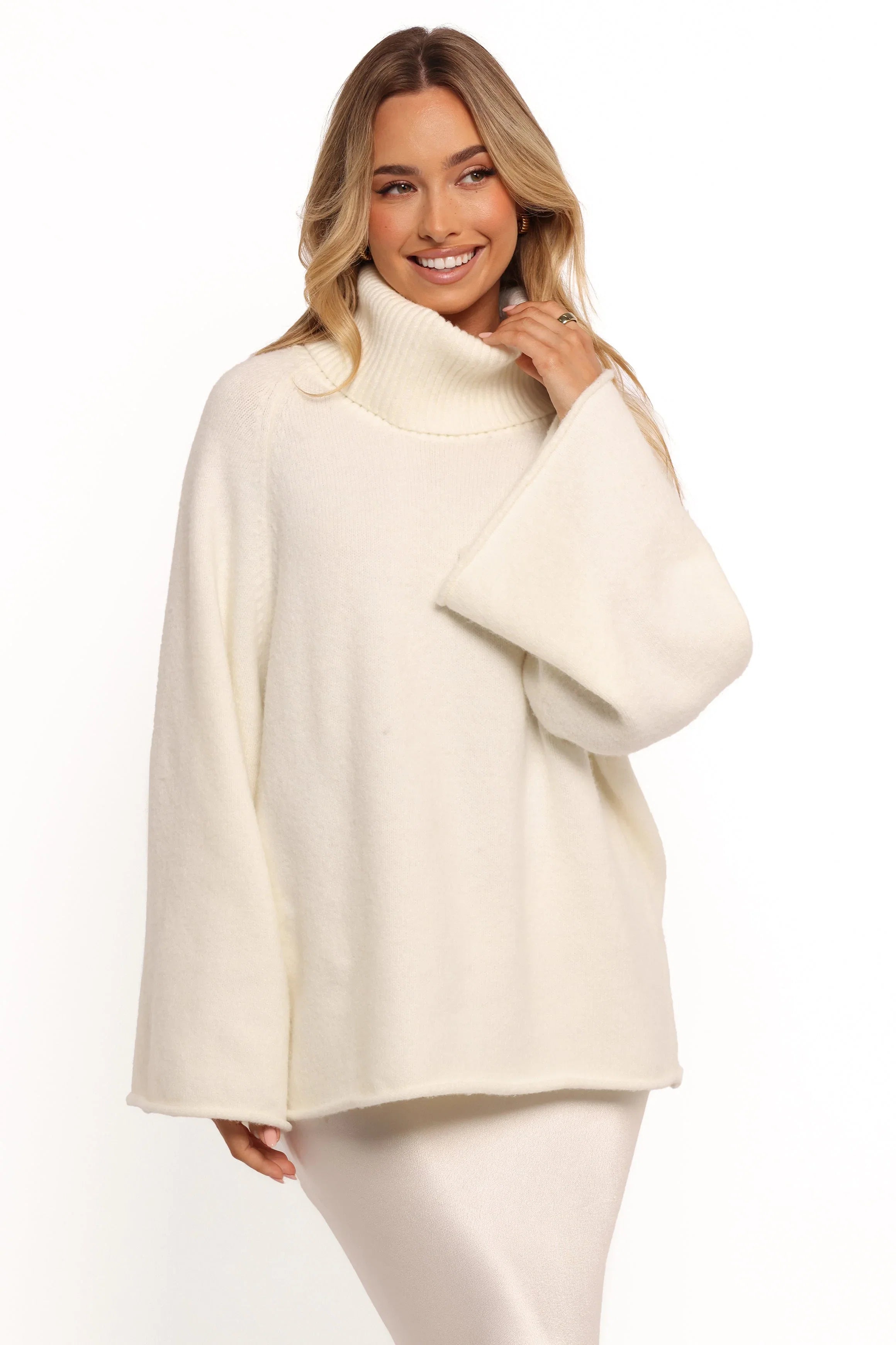 Bindy Cowlneck Knit Sweater White