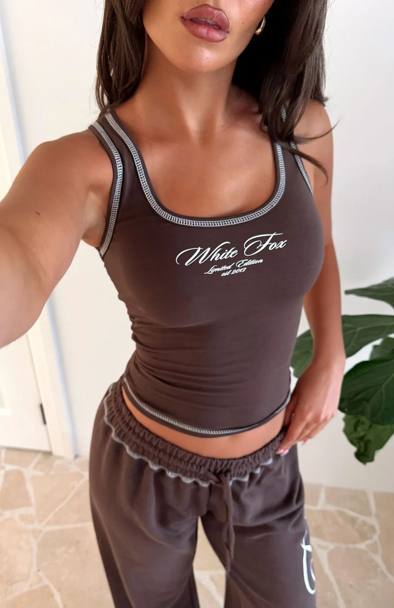 Dont Need Anyone Tank Top Chocolate