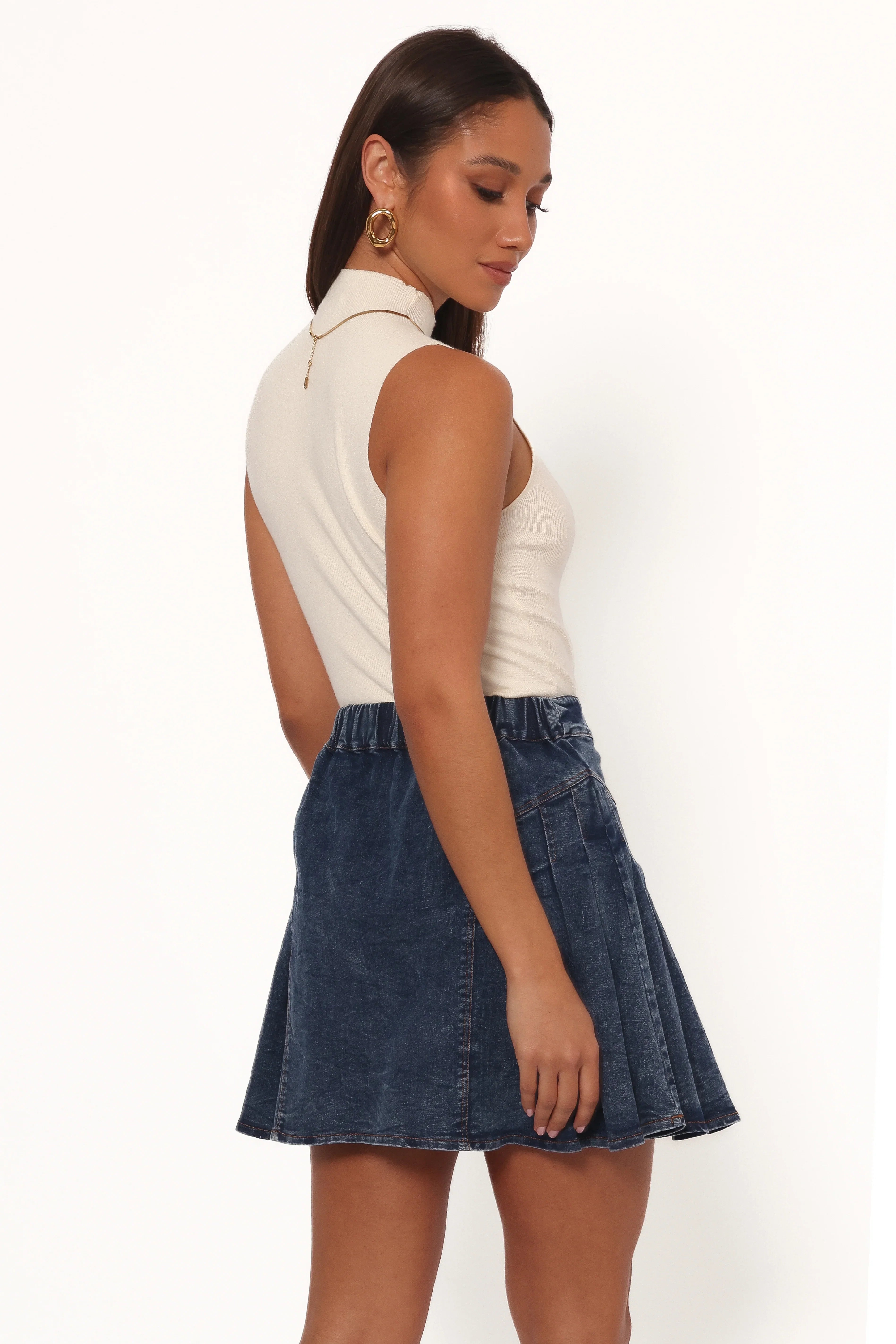 Alek Pleated Mini Skirt Mid Wash Denim