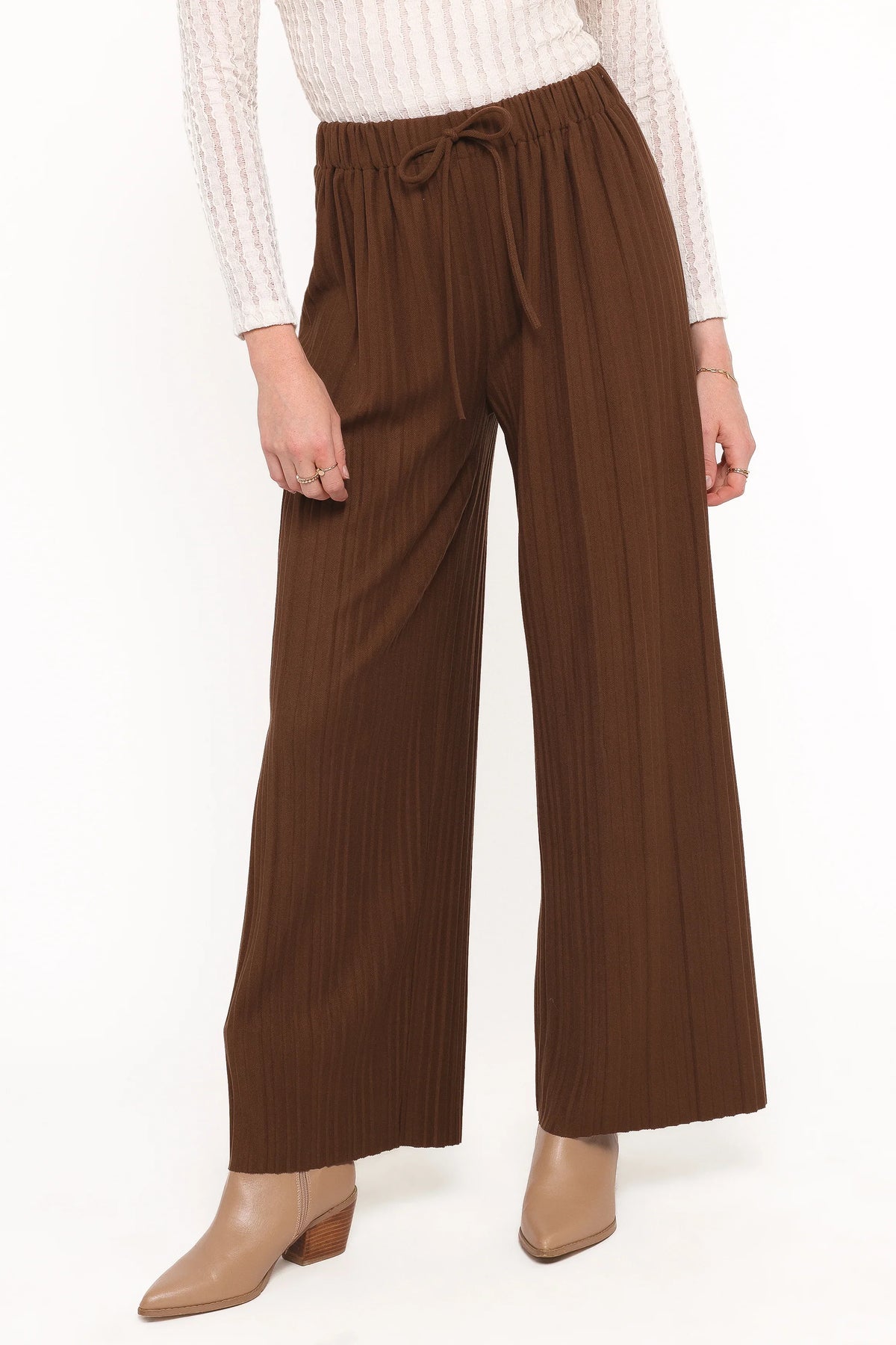 Davis Pleated Knit Pant Brown