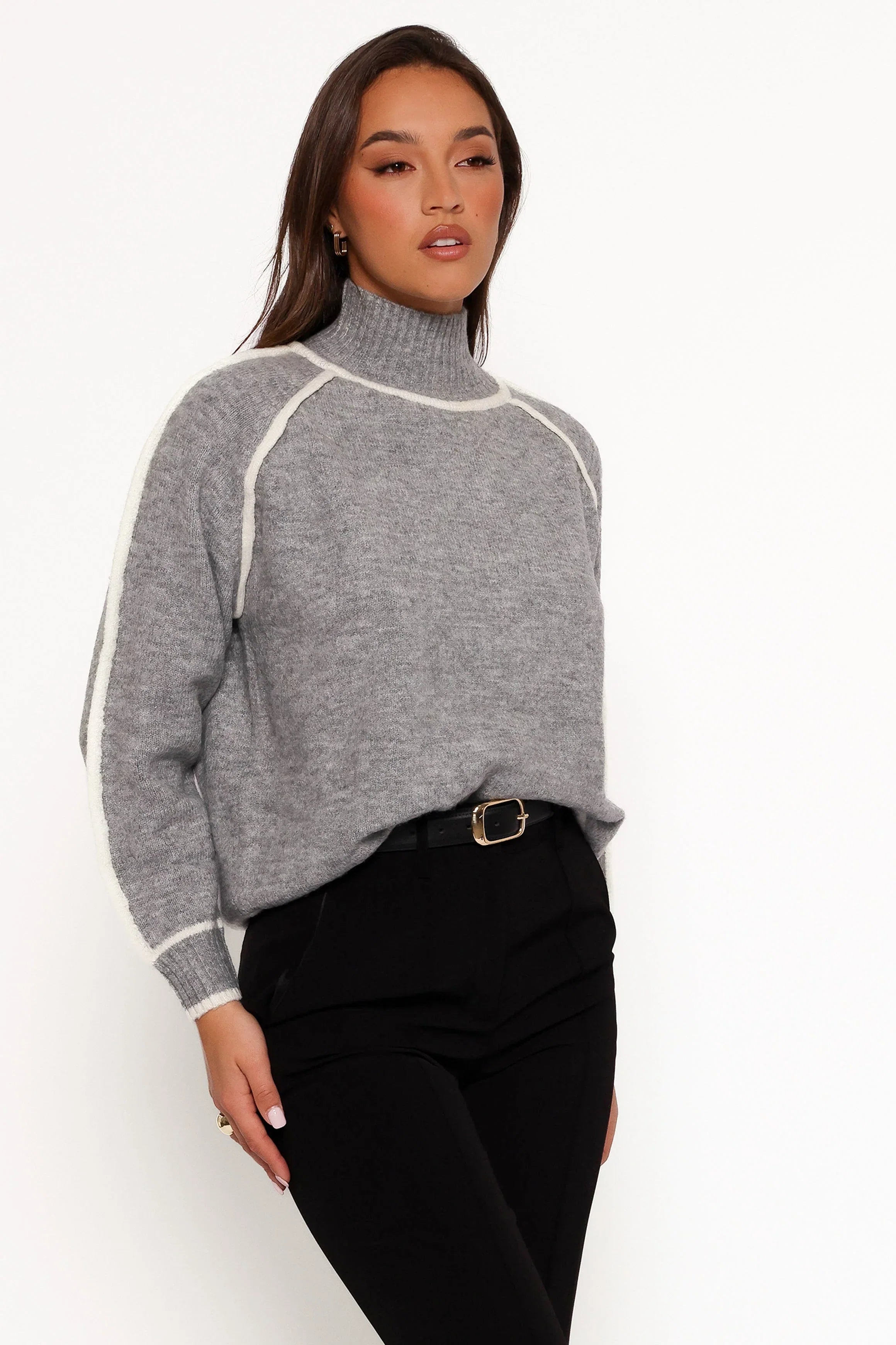 Rylee Contrast Hem Knit Sweater Grey