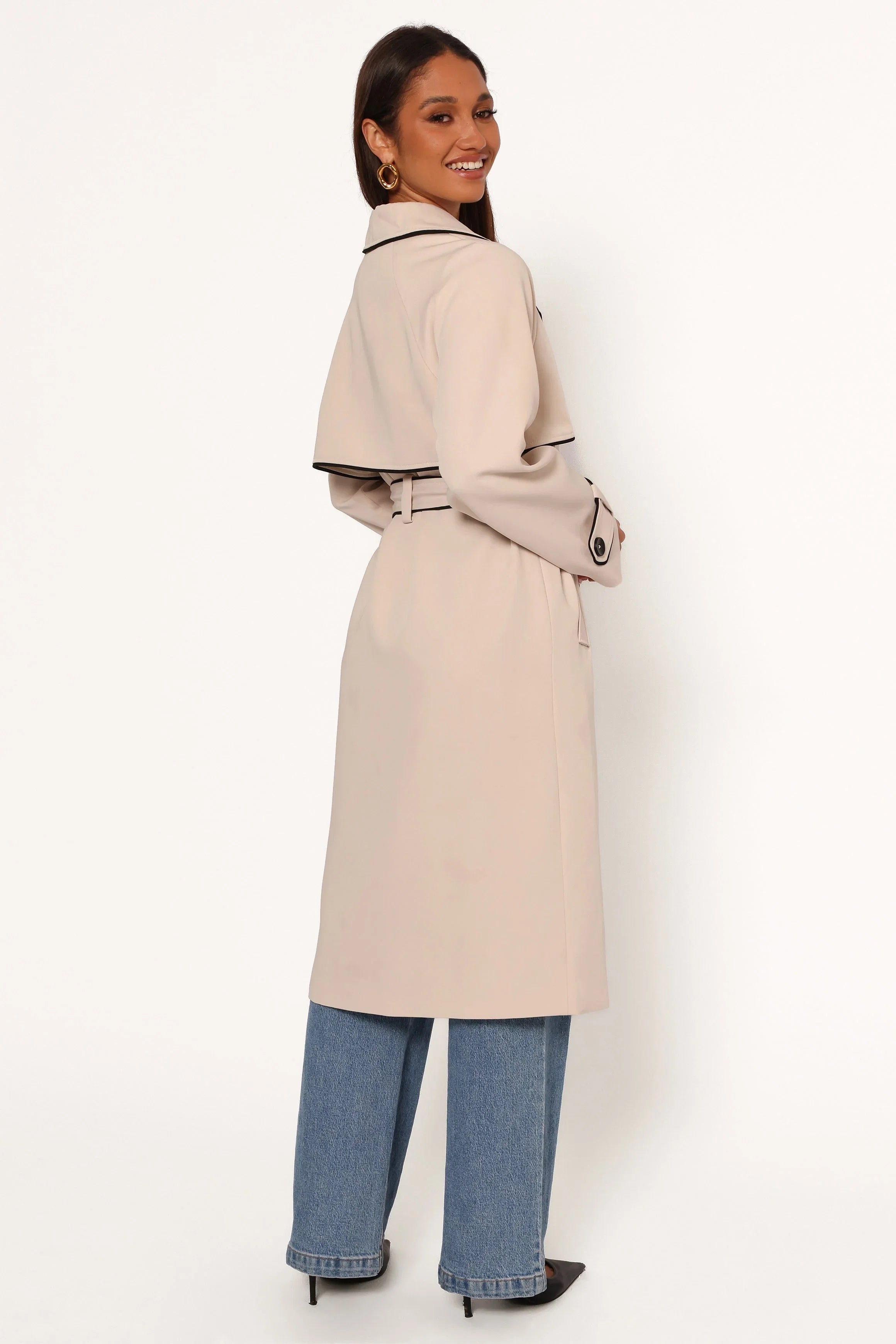Cayenne Contrast Binding Trench Coat Beige
