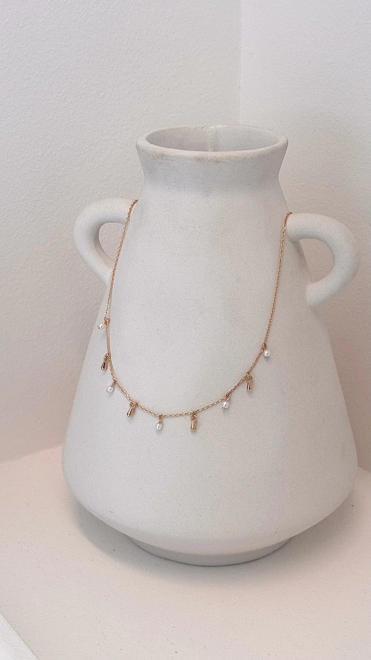 Cassandra Necklace Gold