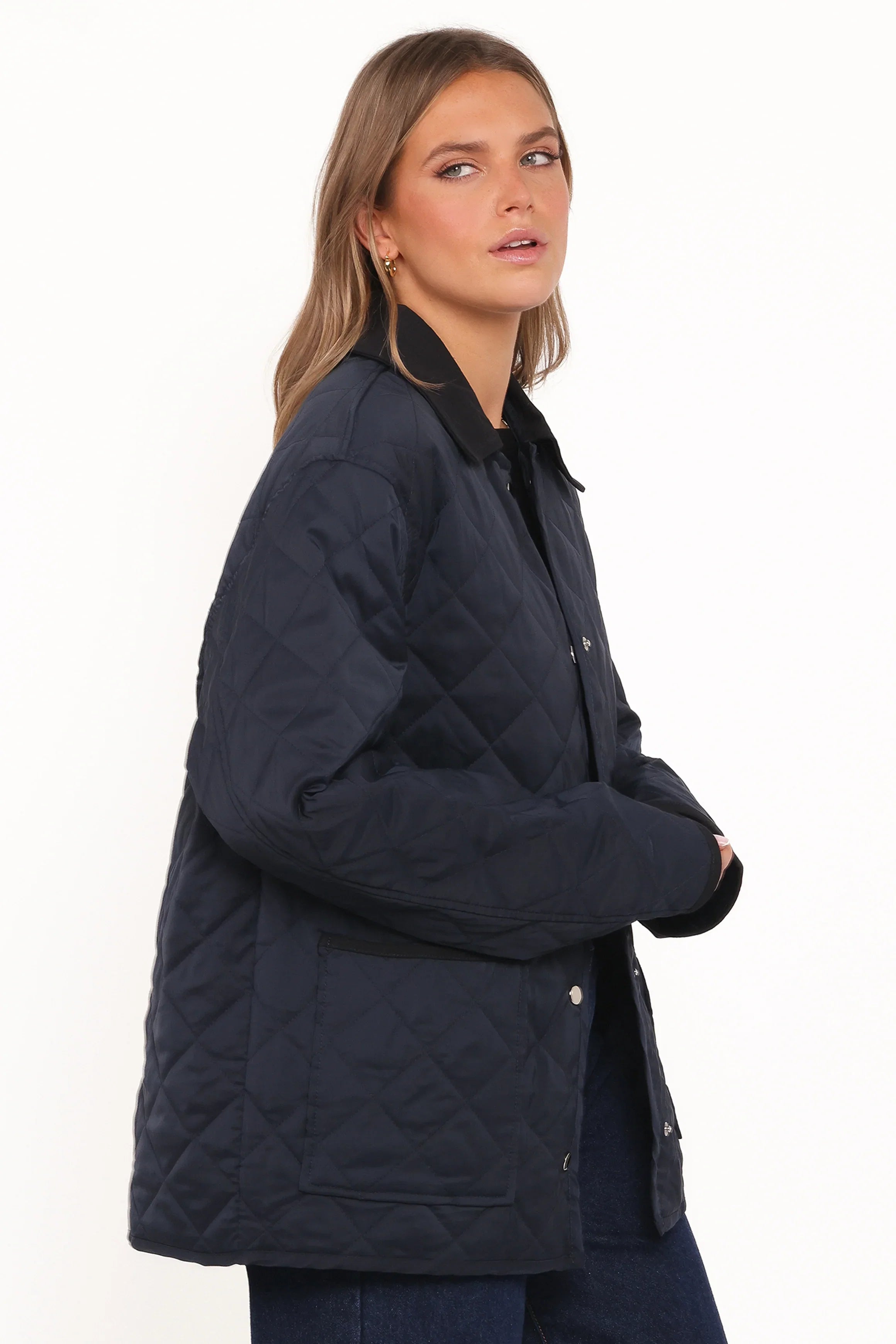 Lynly Quilted Barn Jacket Navy