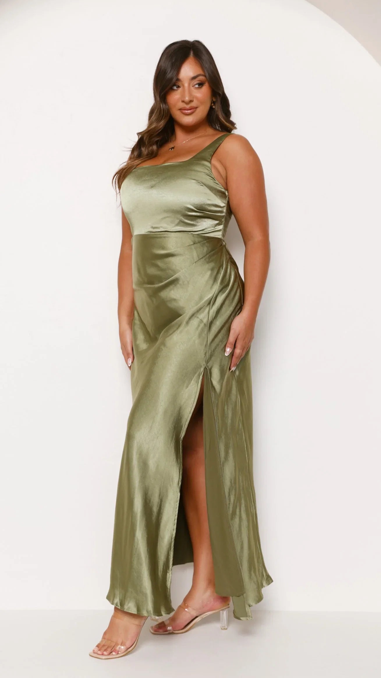 Alaria Maxi Dress Olive