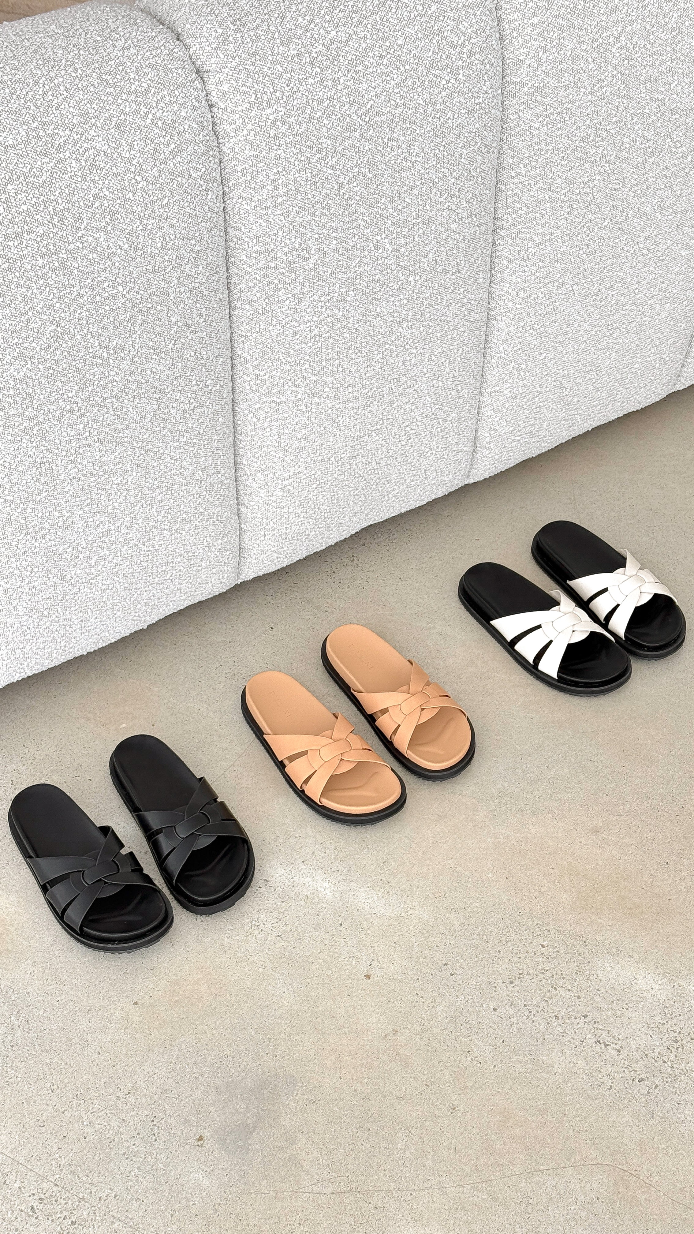 Tinker Slides Black