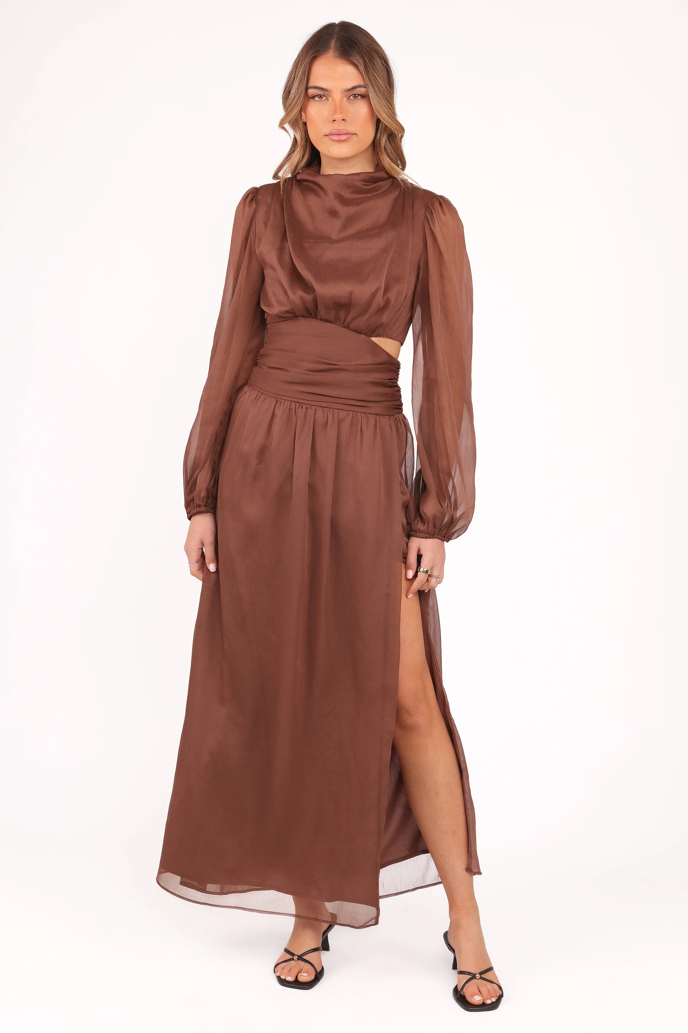 Neveah Long Sleeve Maxi Dress Chocolate