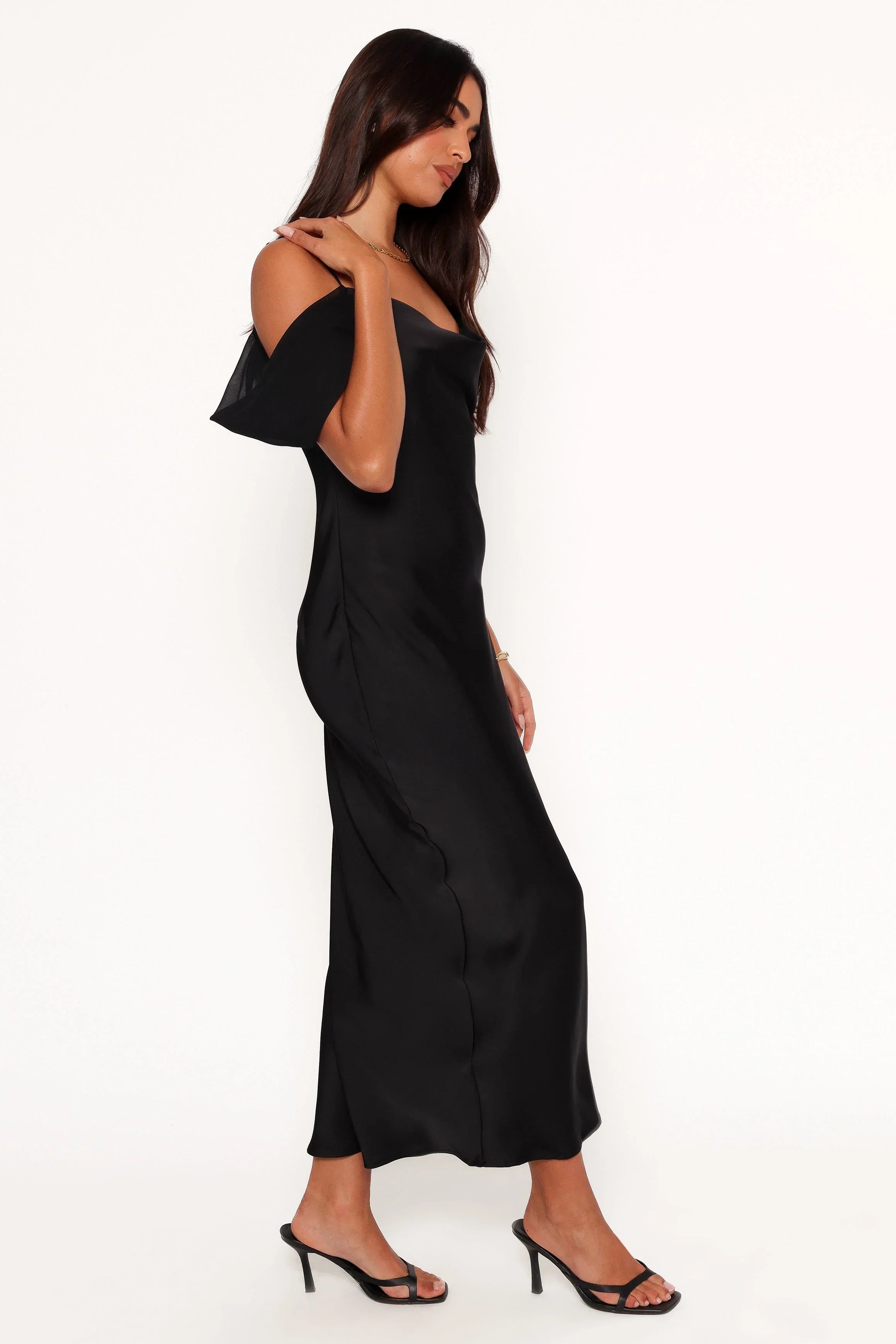 Reyna Off Shoulder Maxi Dress Black