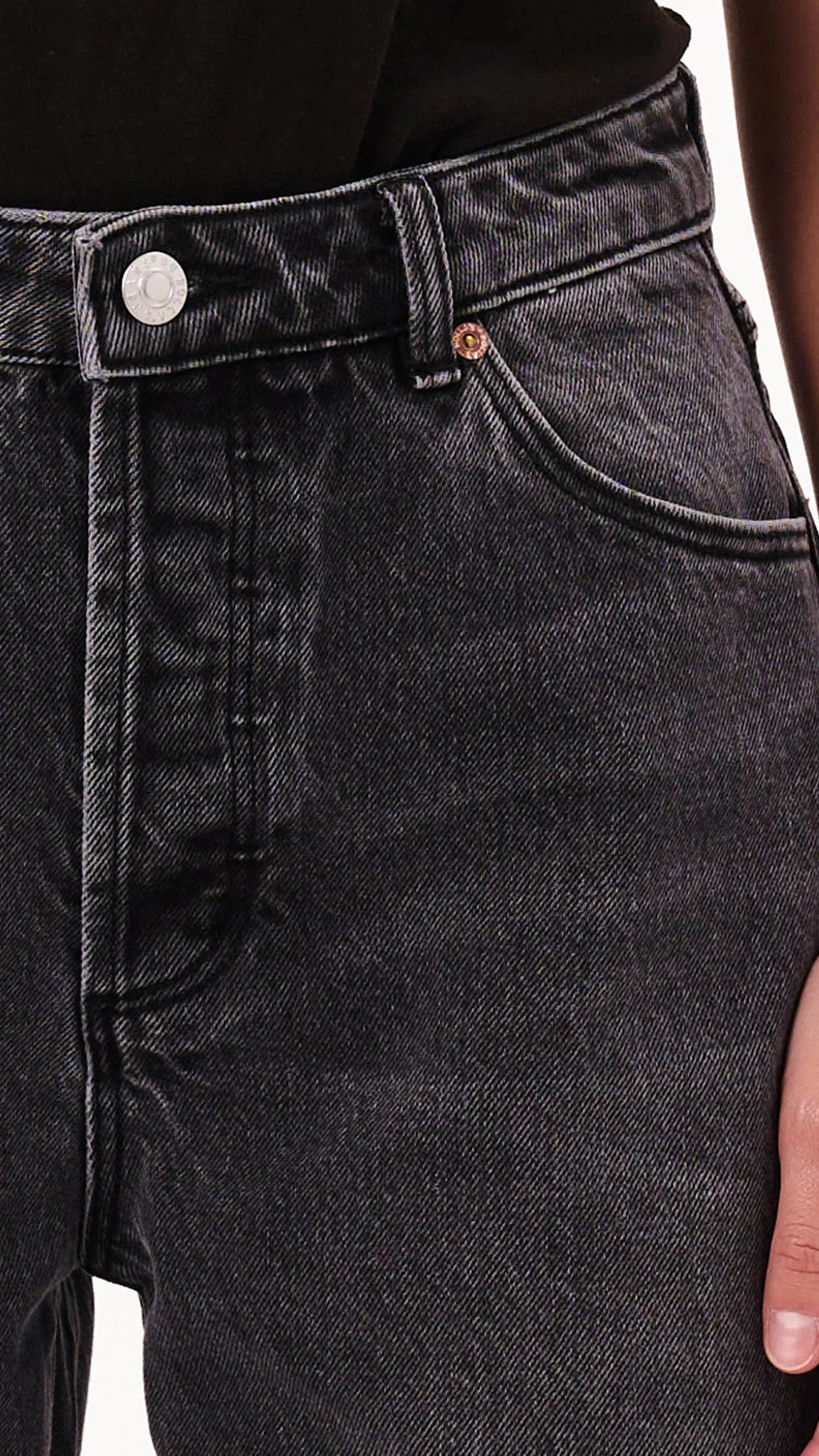 Rollas 90s Relaxed Jean Vintage Black Worn Black