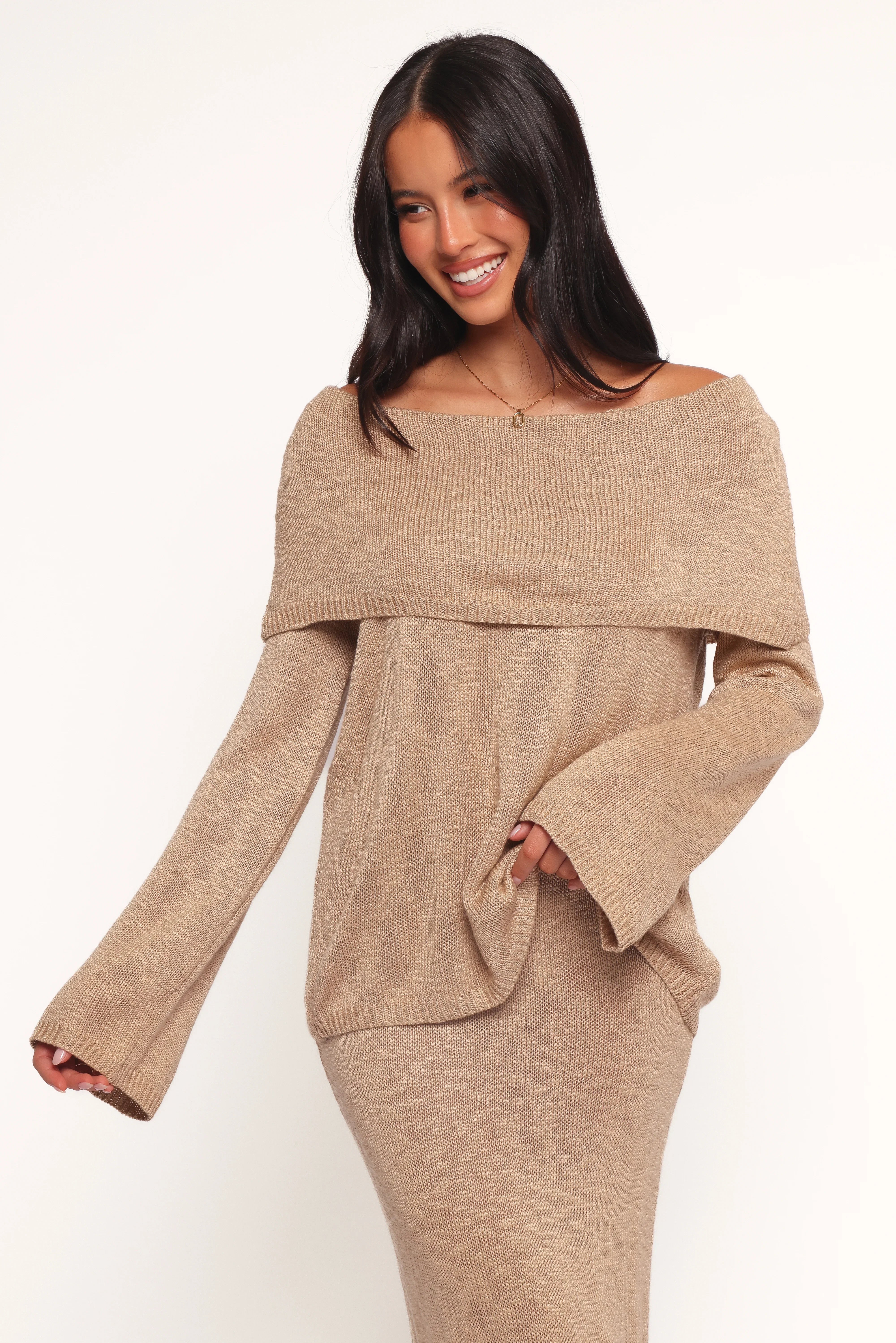 Indya Off Shoulder Top Mocha