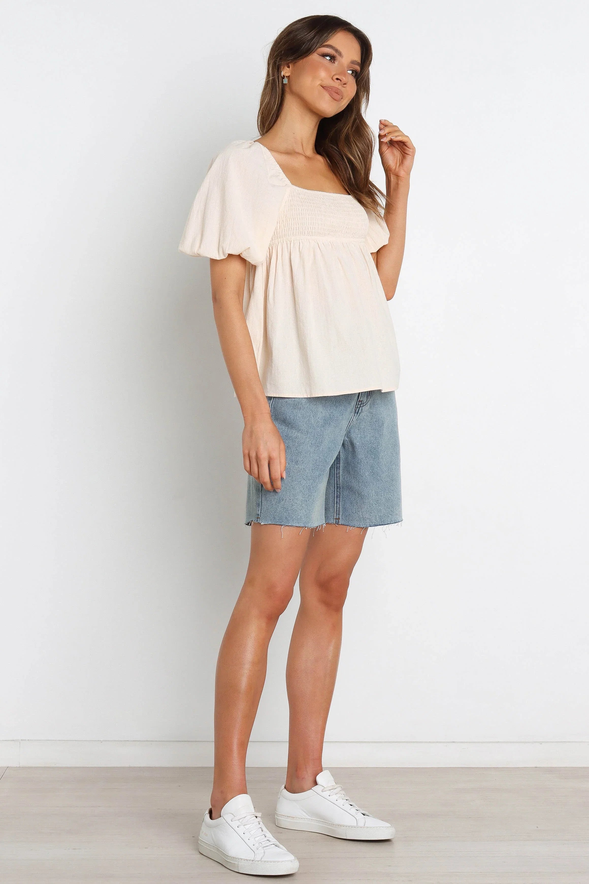 Hodgeman Shorts Mid Wash