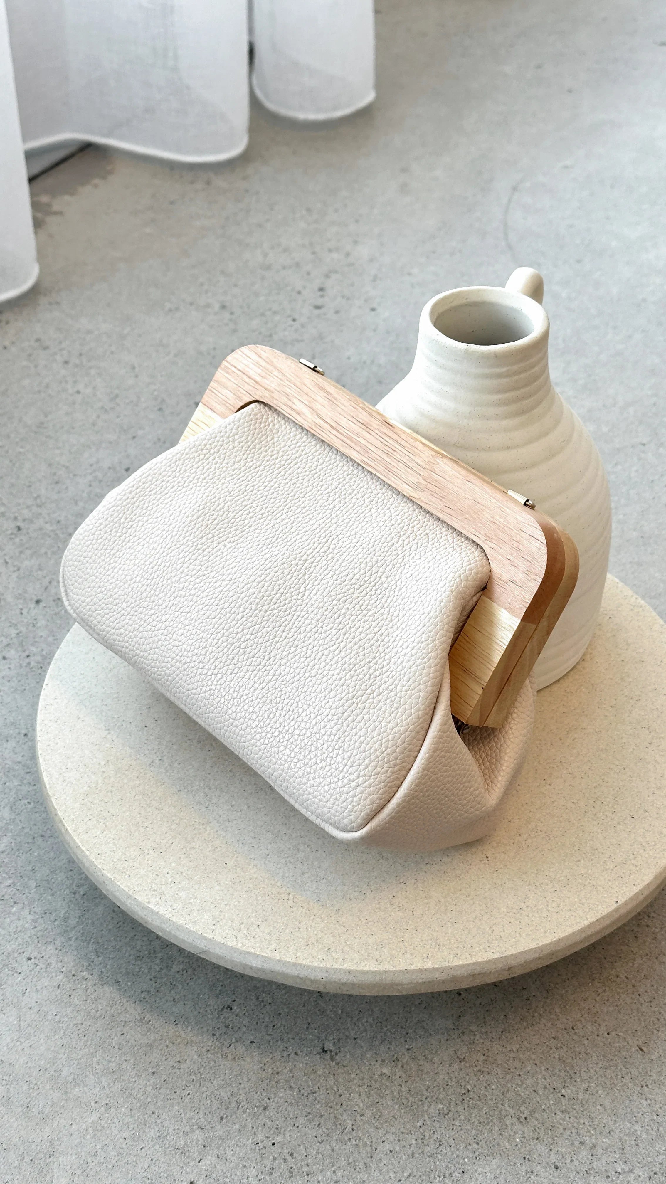 Kimmi Timber Frame Clutch Nude