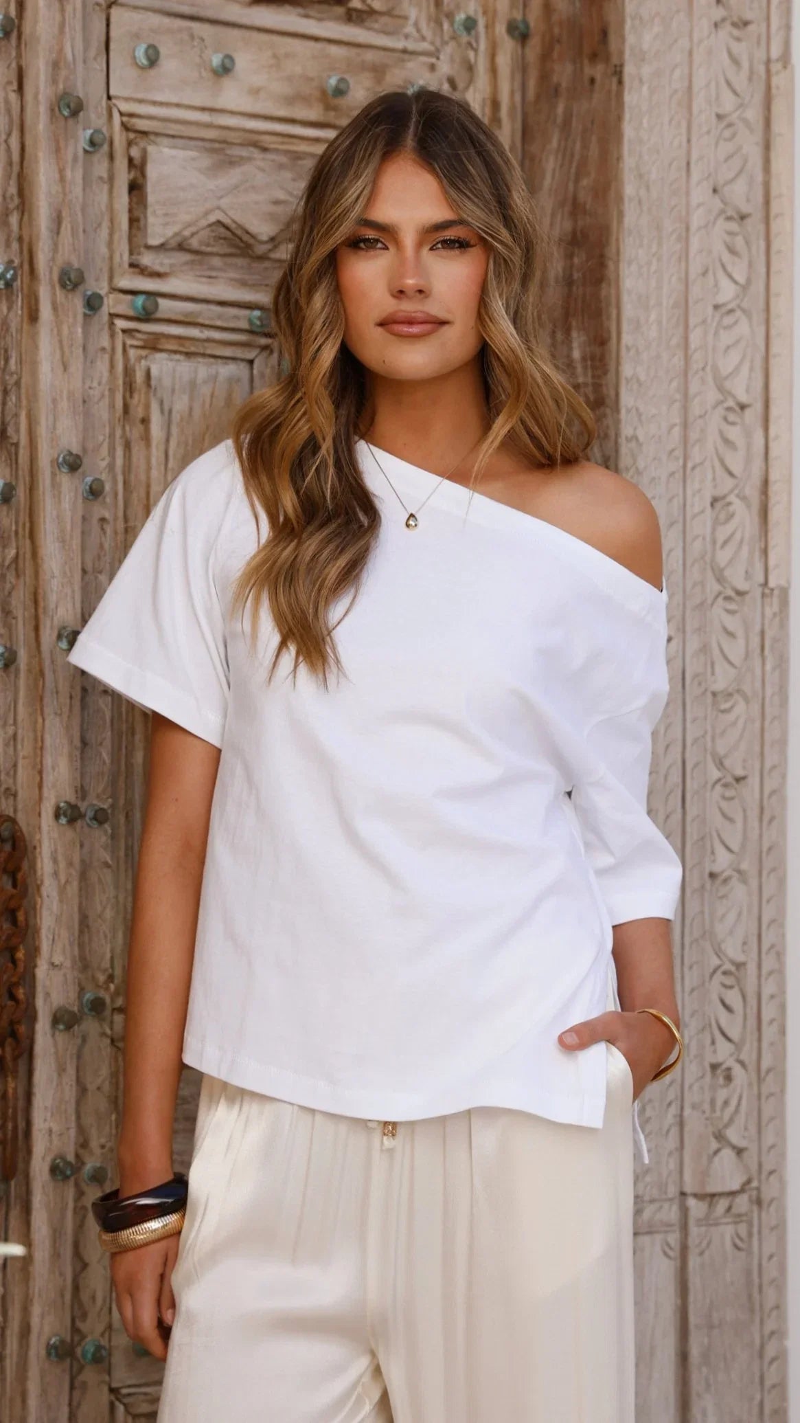 Aziel Off Shoulder Tee White