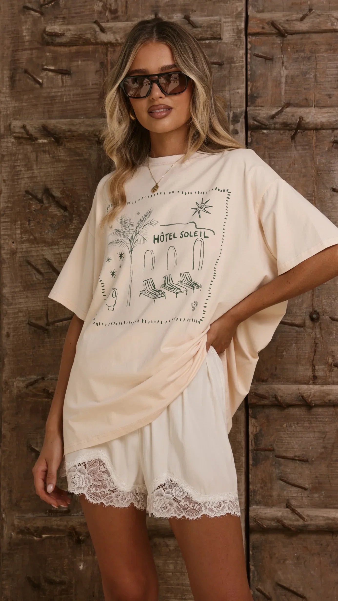 Hotel Soleil Oversized Tee Beige