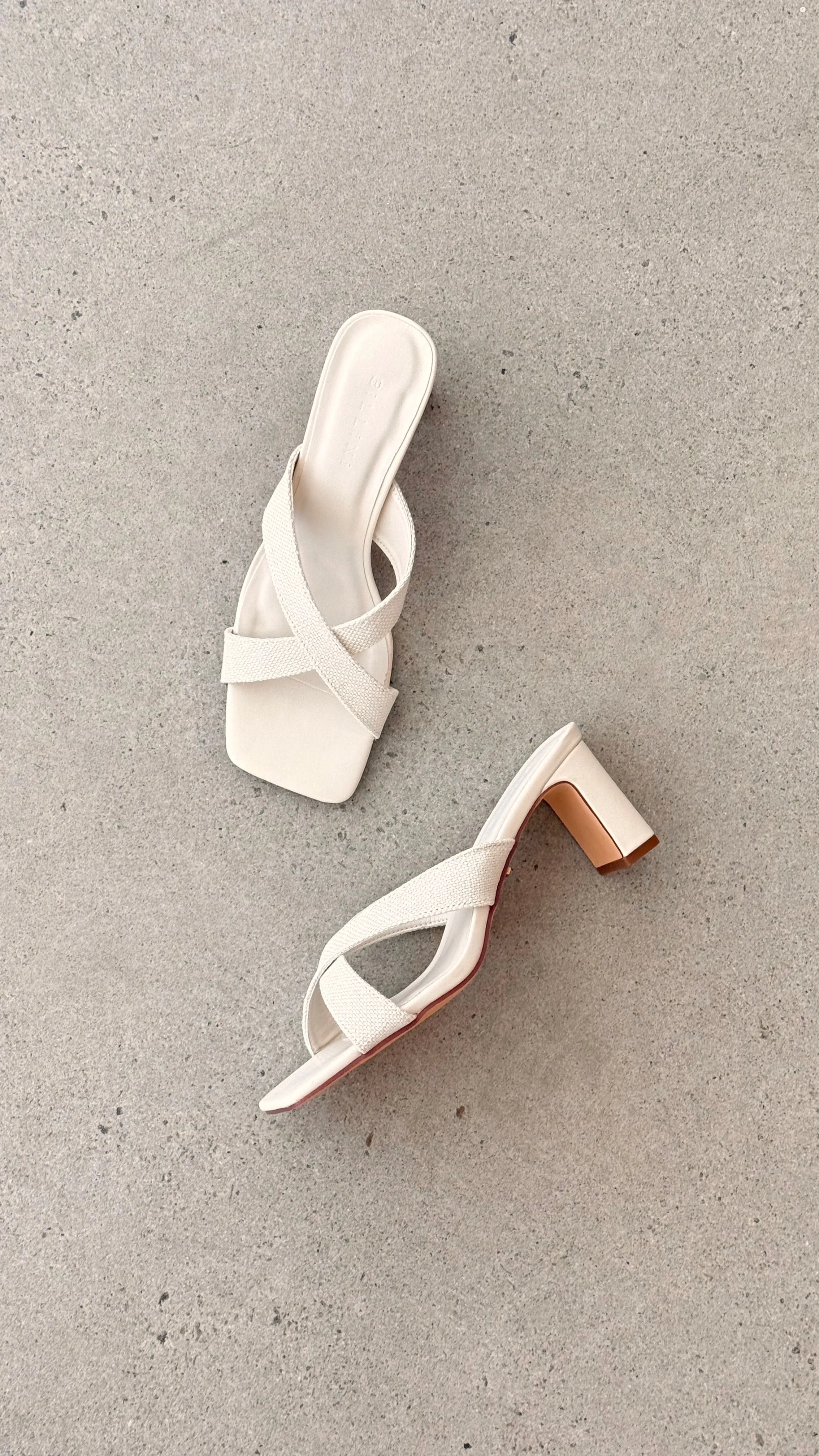 Camila Heel Ivory Linen