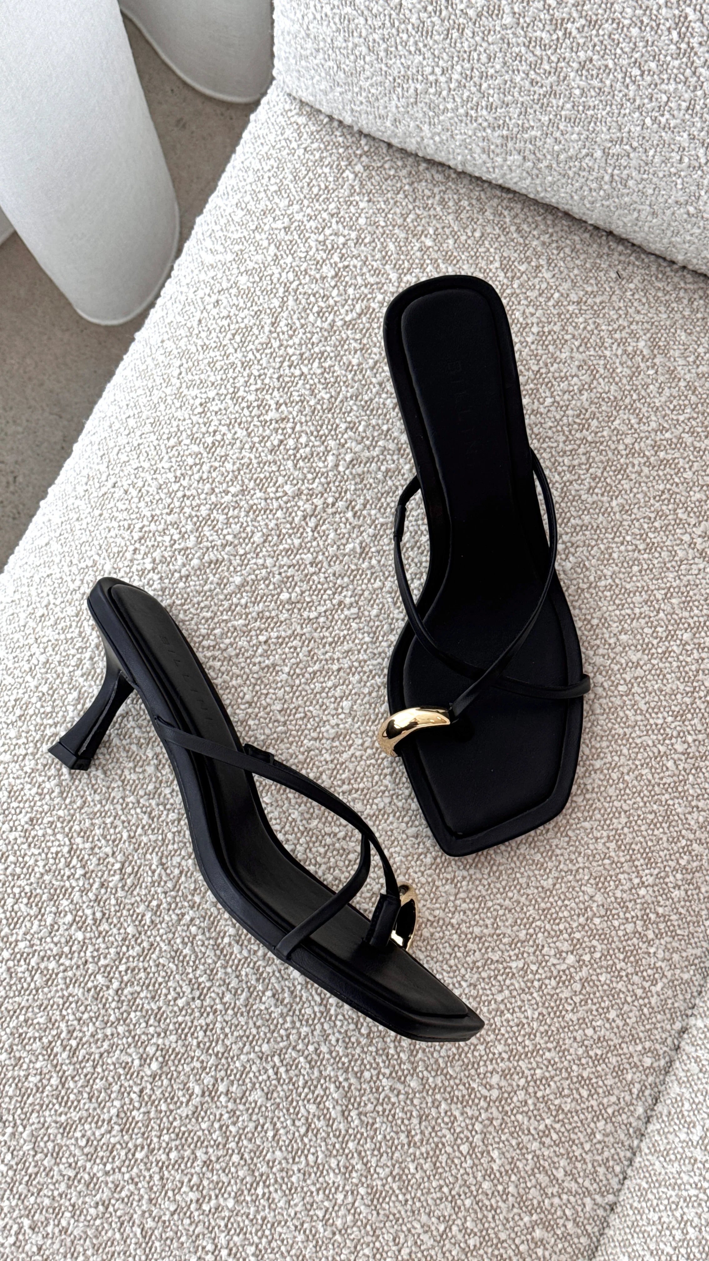 Urika Heel Black