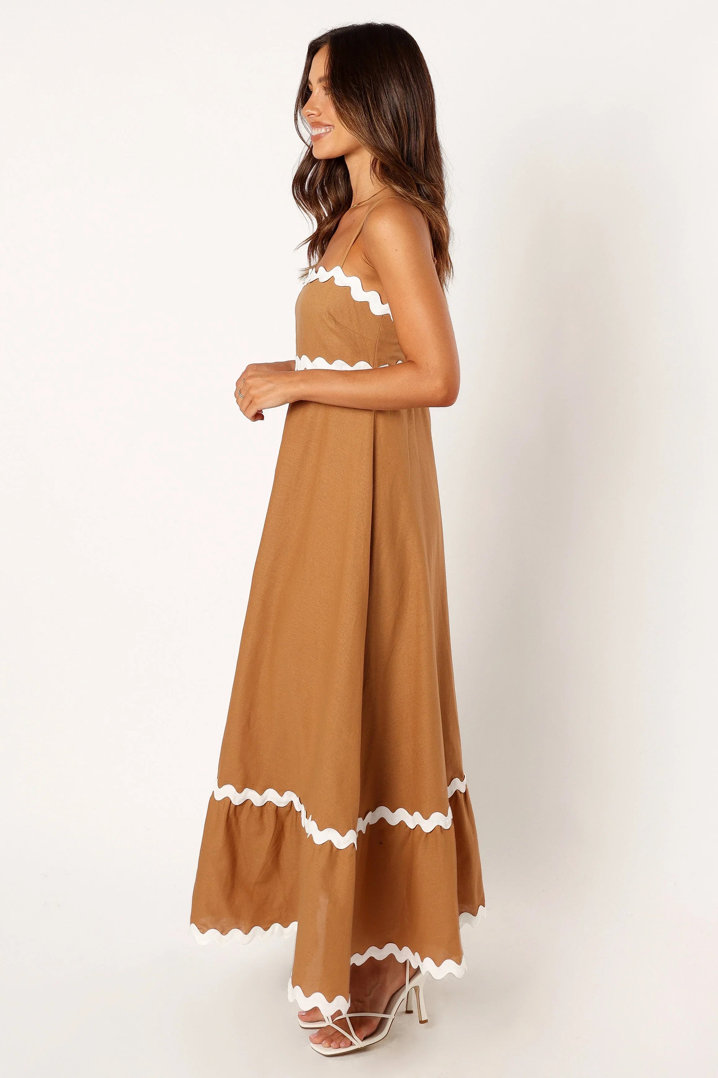 Yana Maxi Dress Tan White