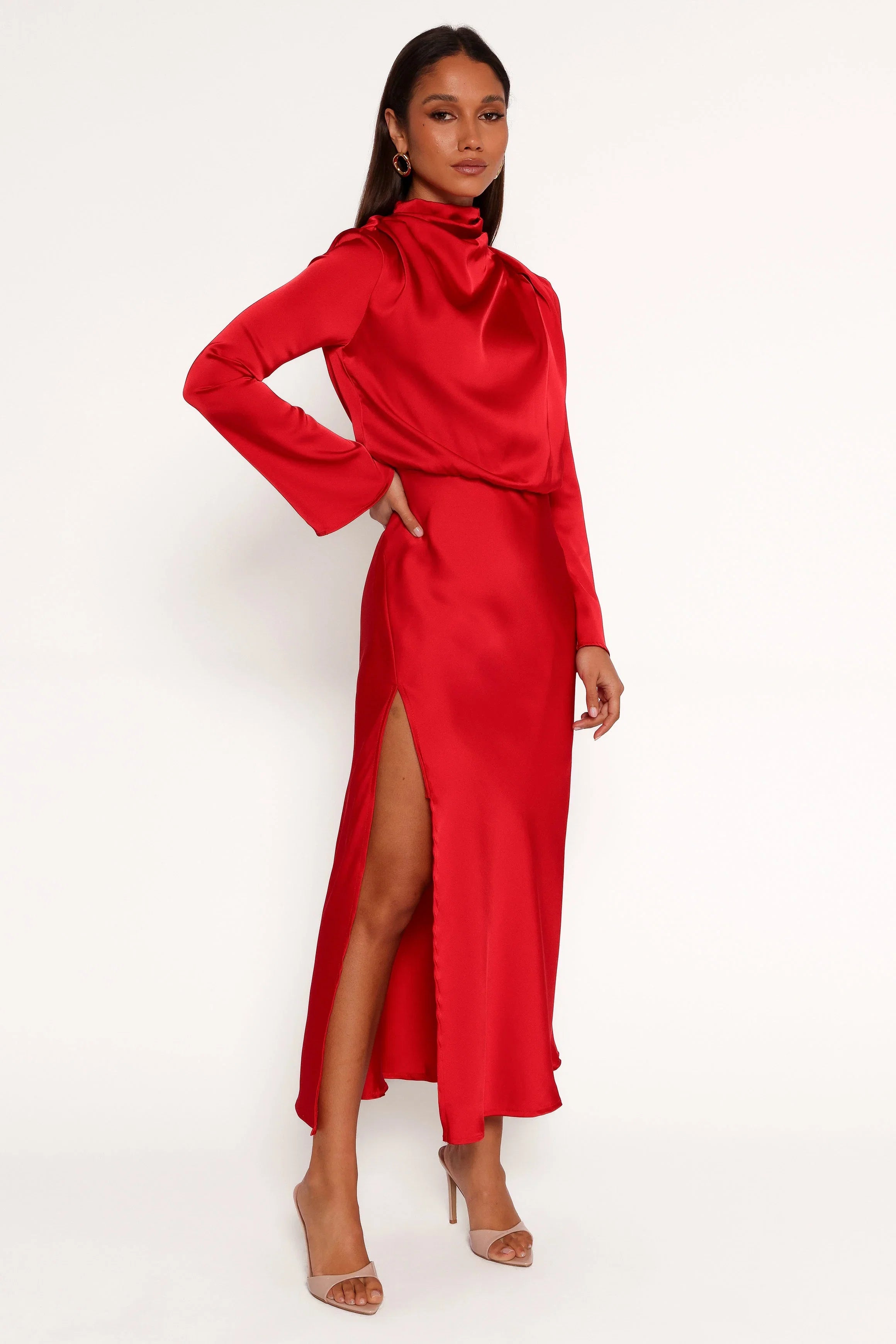 Kristyn Long Sleeve Midi Dress Red