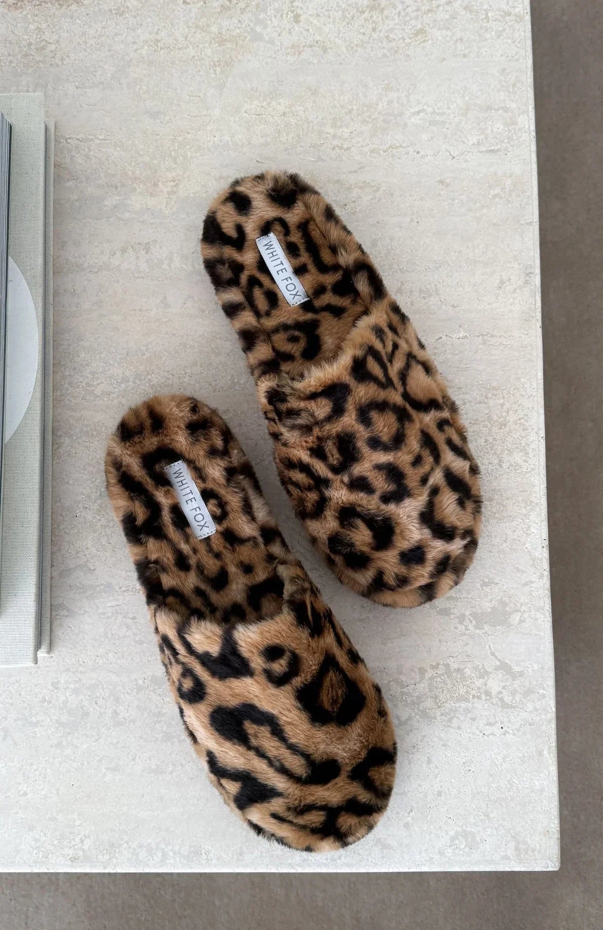 Carly Slippers Leopard