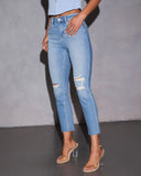 Jeanne Super Stretch High Rise Slim Distressed Denim